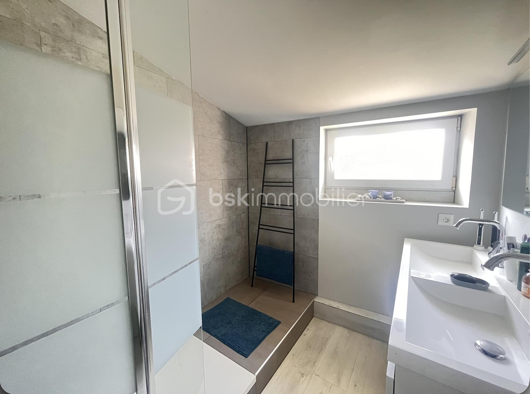 Maison en pierre de 117 m² - Capture d’écran 2025-11-04 à 16.47.04.png