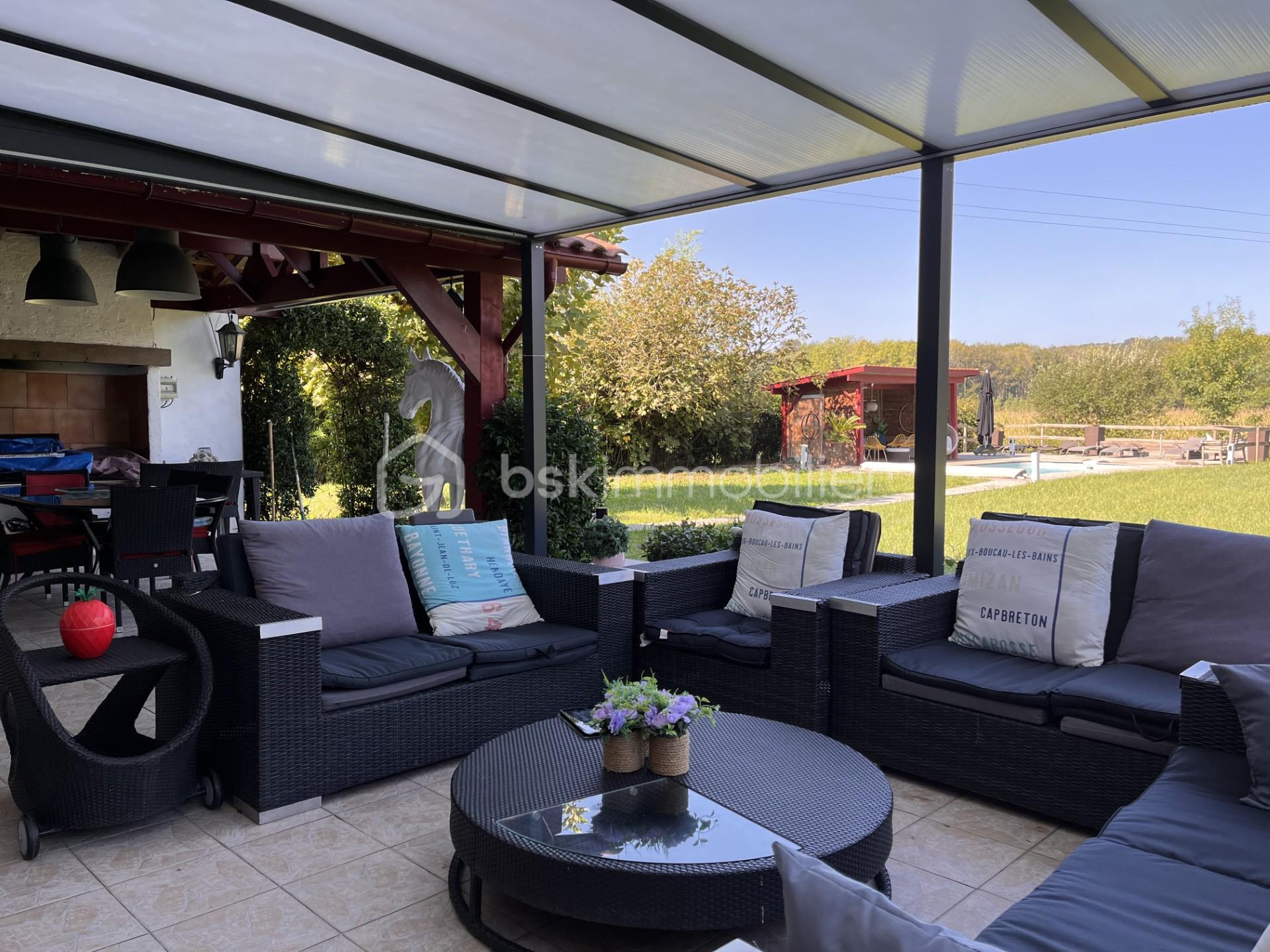 Maison en pierre de 280 m² - thumbnail_IMG_7284.jpg