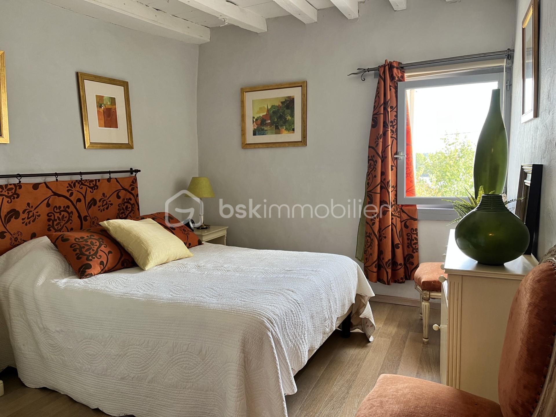 Maison en pierre de 280 m² - thumbnail_IMG_7670.jpg