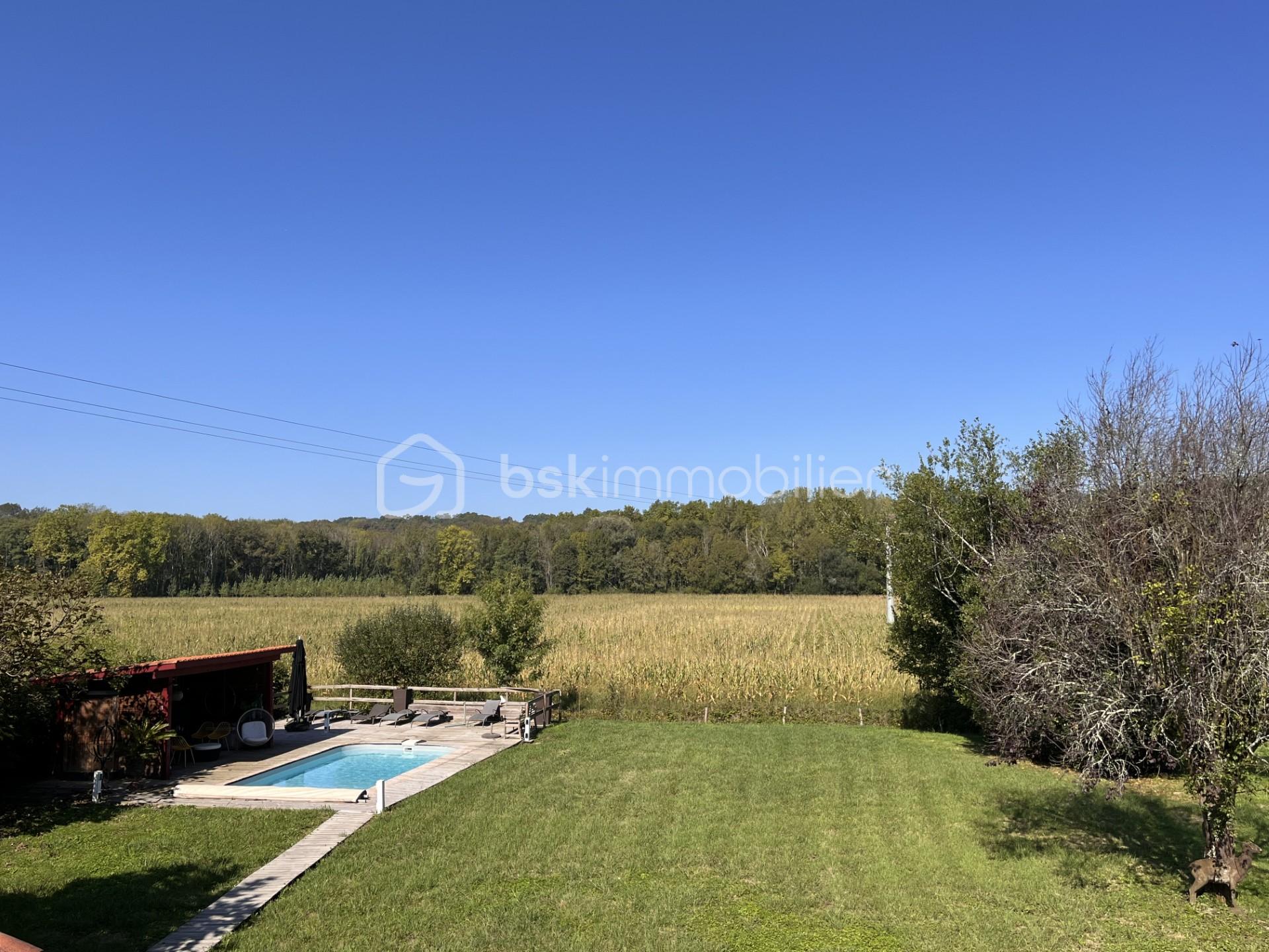 Maison en pierre de 280 m² - thumbnail_IMG_7330.jpg