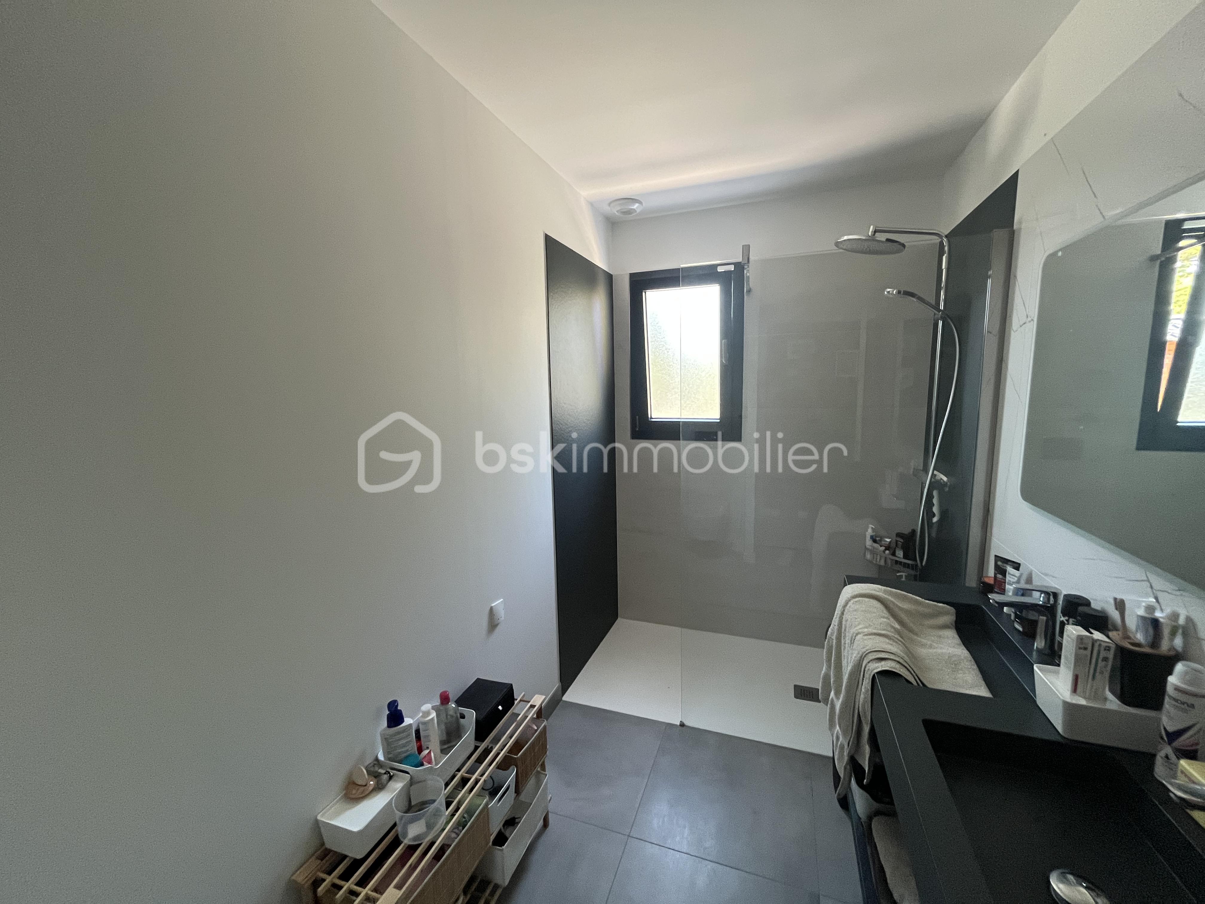 Maison de 130 m² - tempImaget8e0ty.png