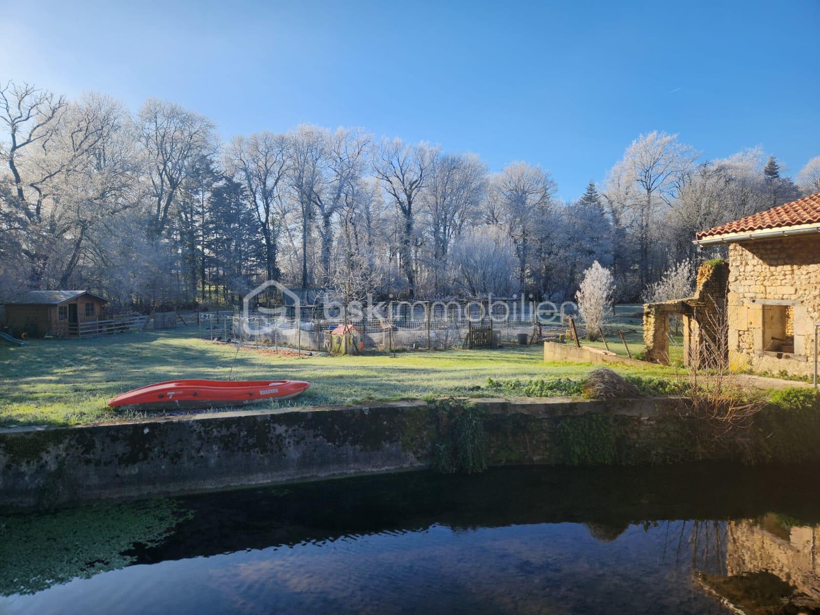 Maison de 530 m² - IMG-20260108-WA0027.jpg