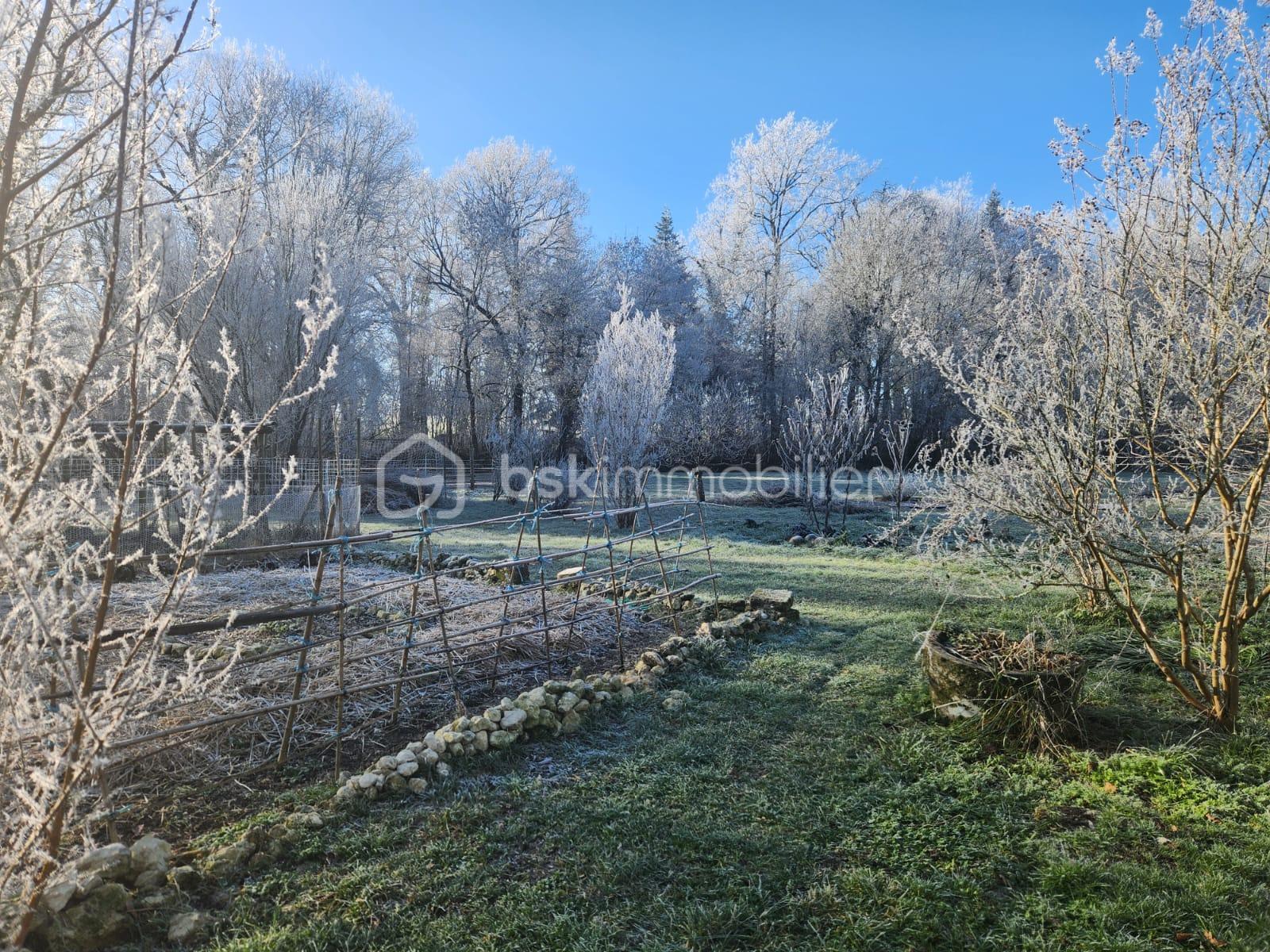 Maison de 530 m² - IMG-20260108-WA0006.jpg