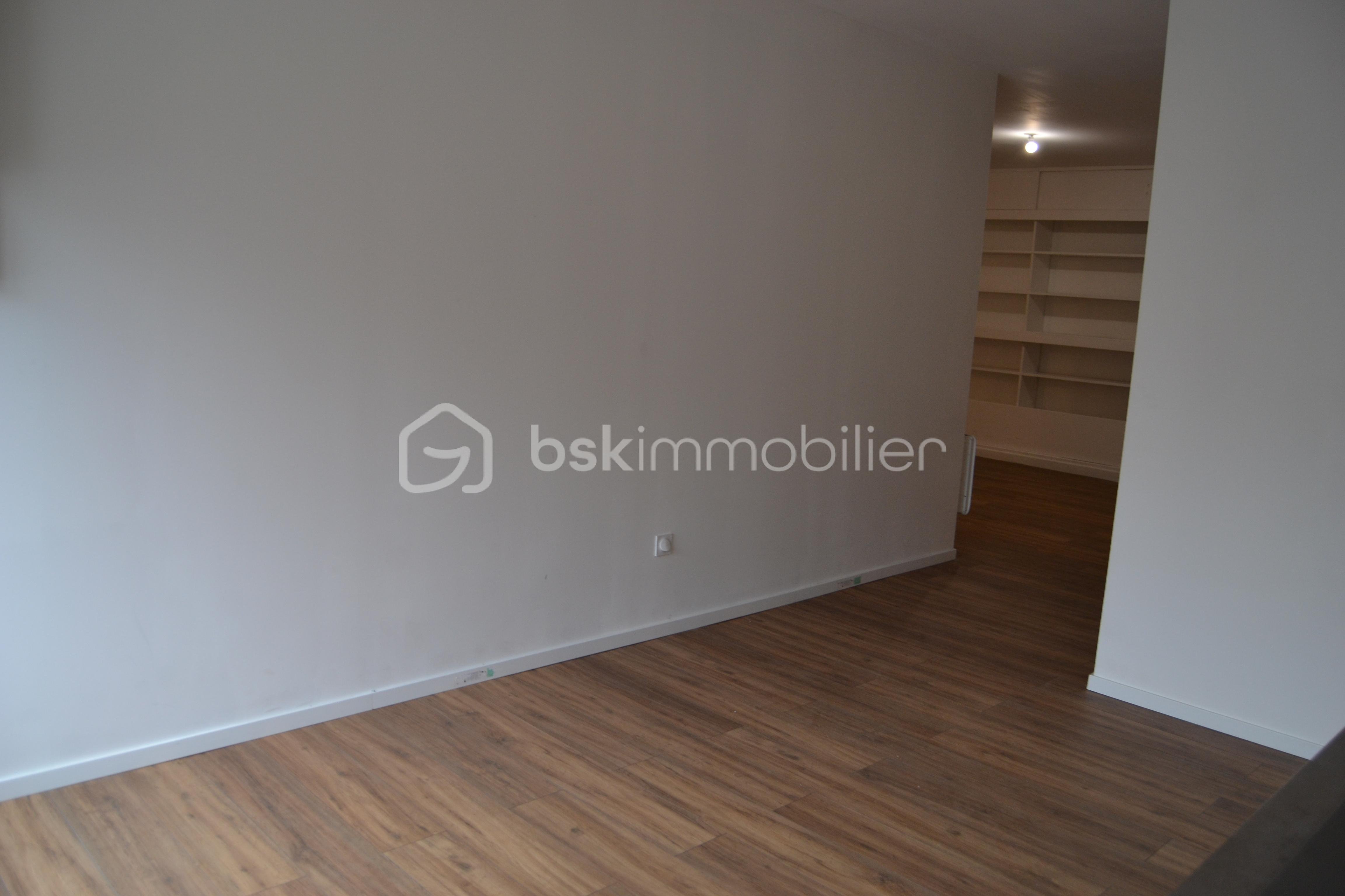 Appartement de 49 m² - CUISINE 1.JPG