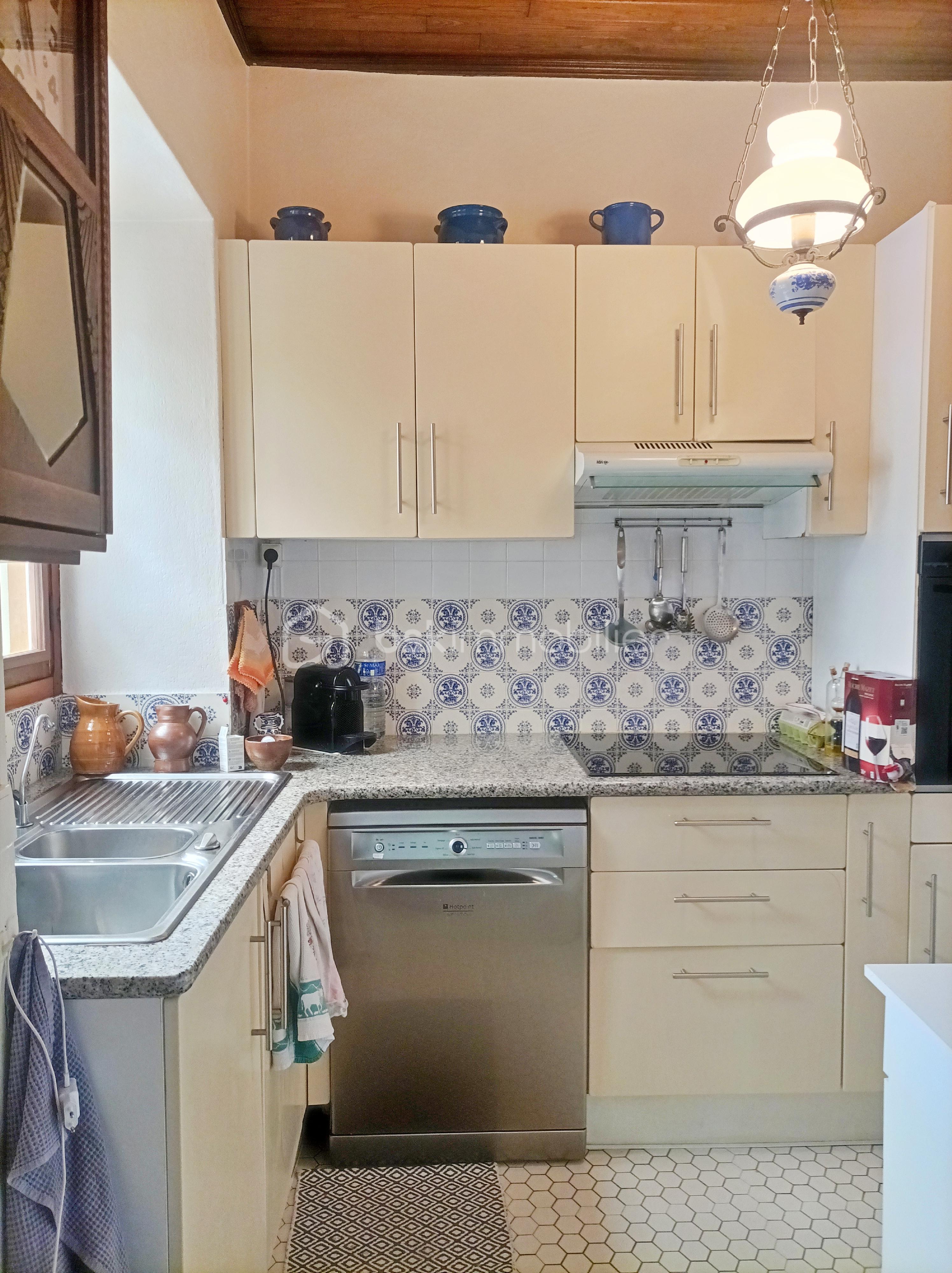 Demeure de 114 m² - CUISINE 2.jpg