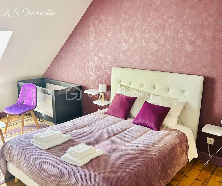 CHAMBRE 2 ARCOMPS.jpeg