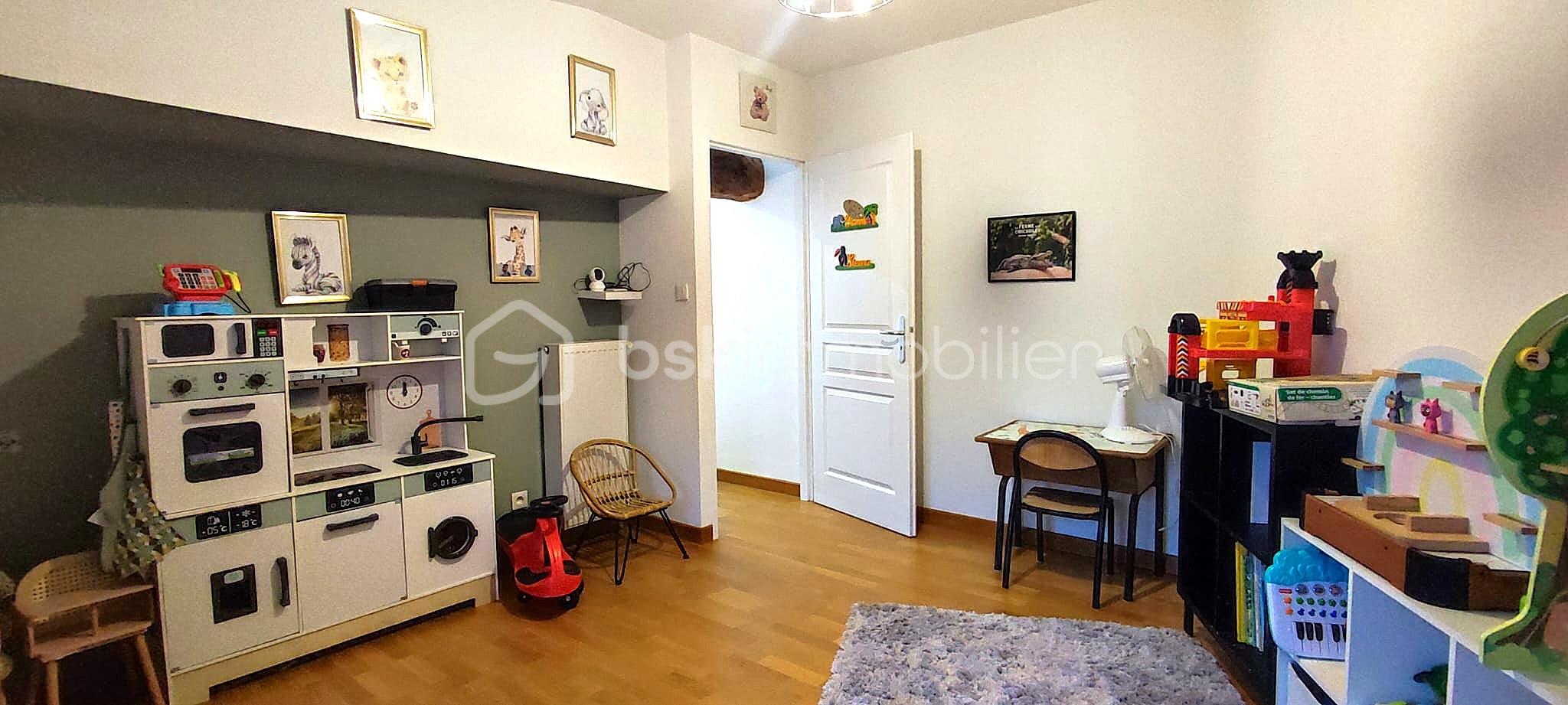 Maison de village de 120 m² - chambre 3 ok.jpeg