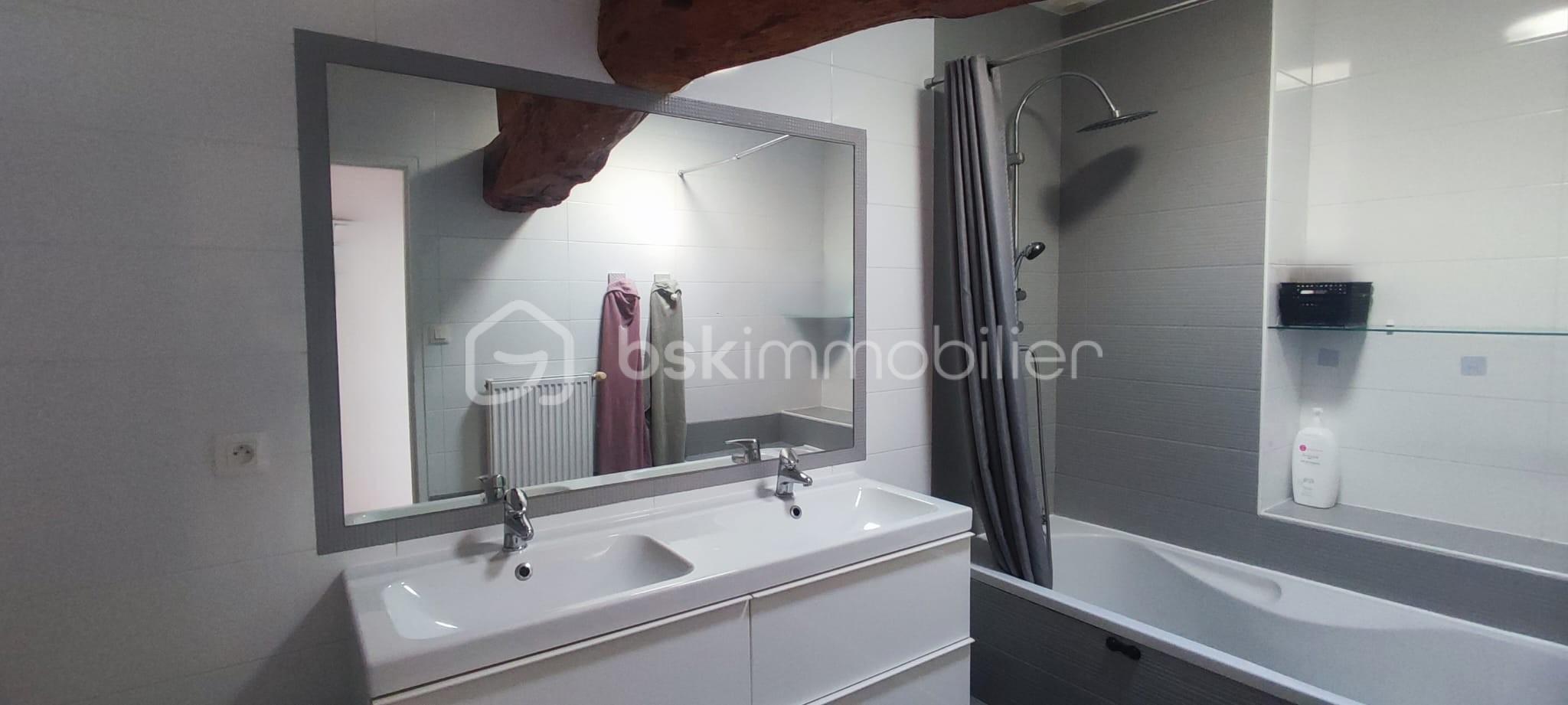 Maison de village de 120 m² - IMG-20251216-WA0040.jpg