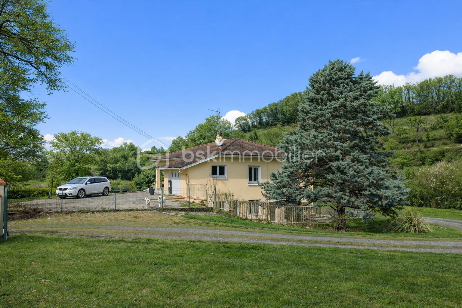 feuillie virtuellement coté maison.png