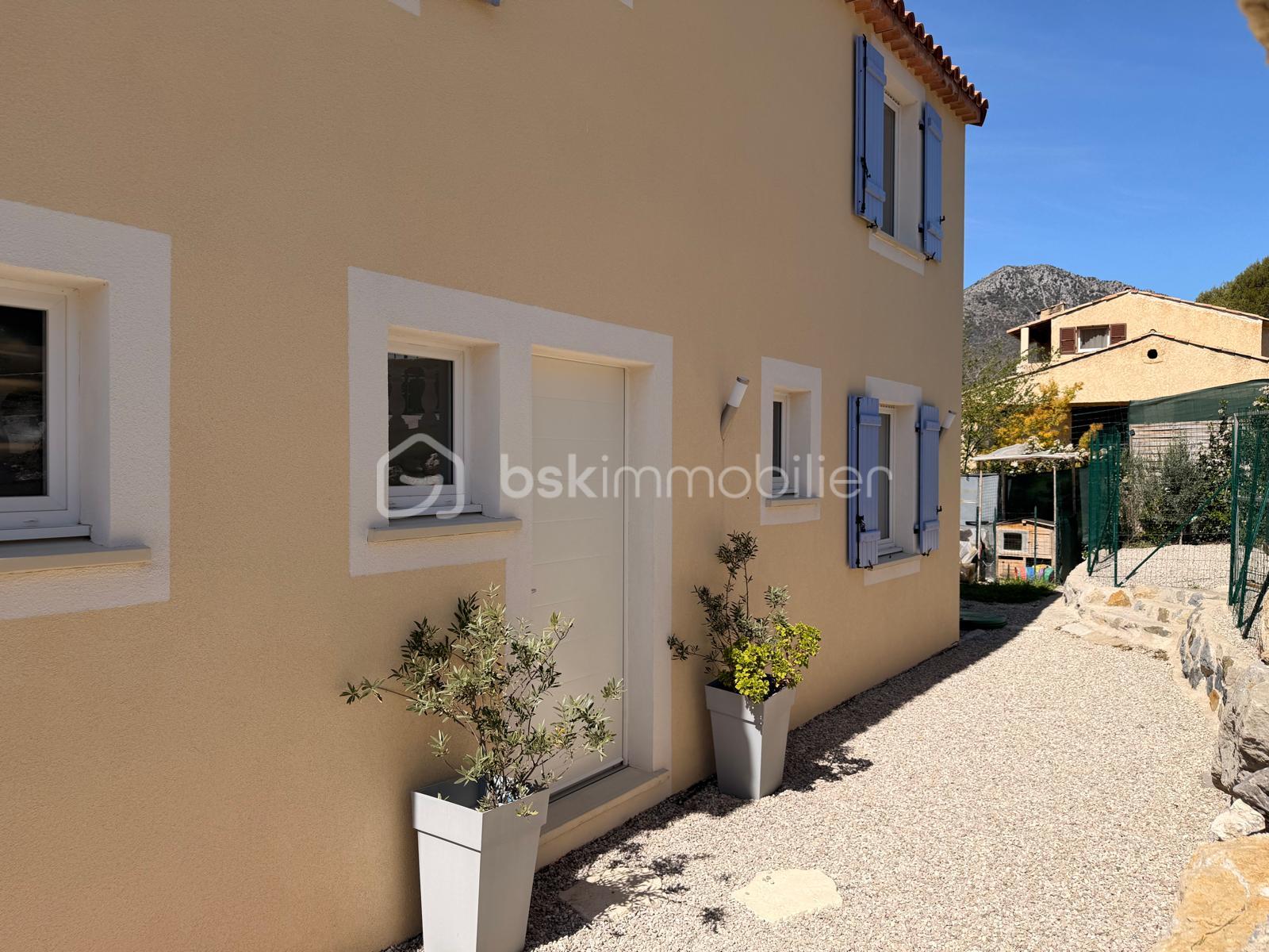 PHOTO-2026-04-07-18-36-54 2.jpg