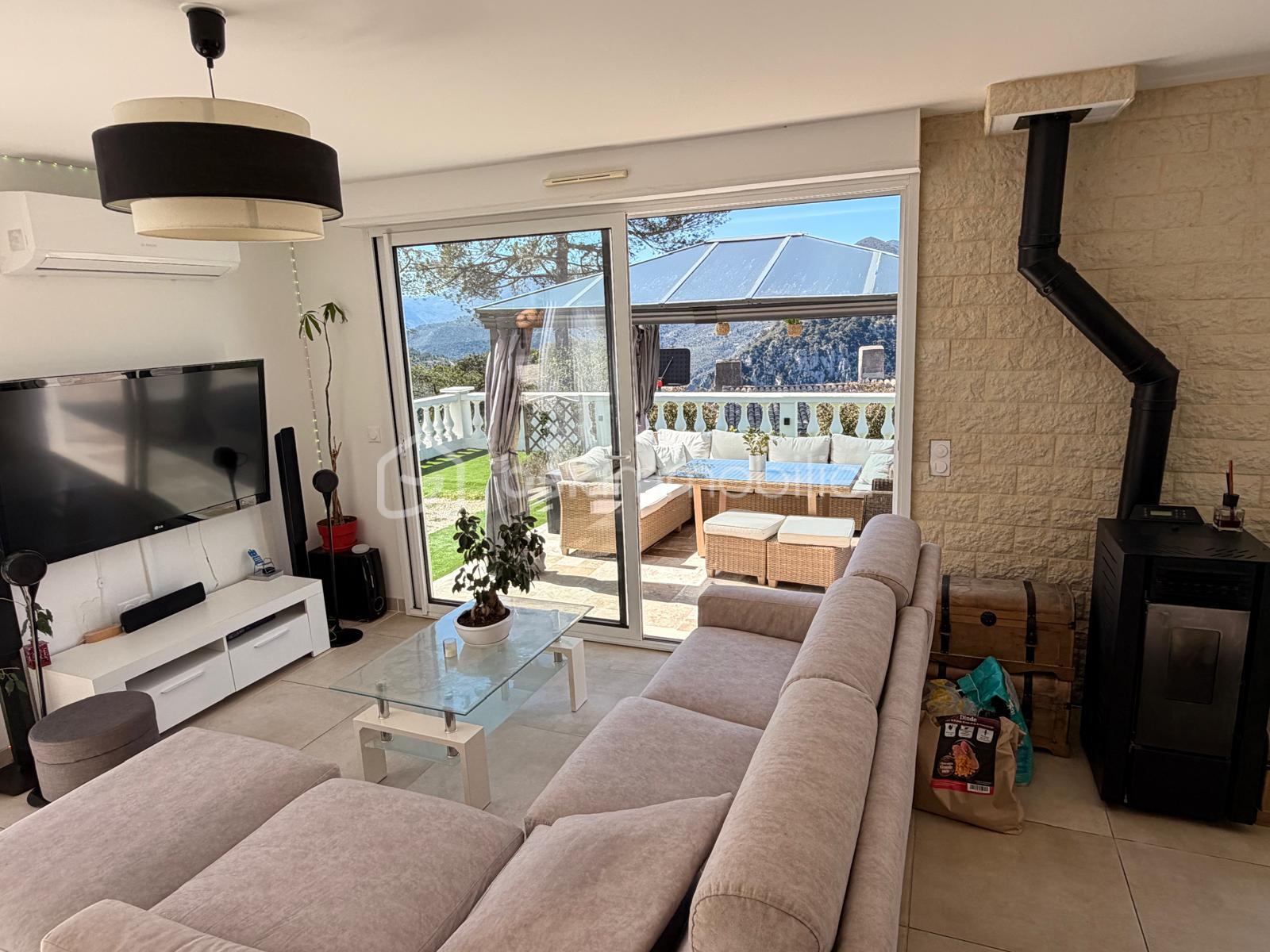 PHOTO-2026-04-07-18-36-52 2.jpg