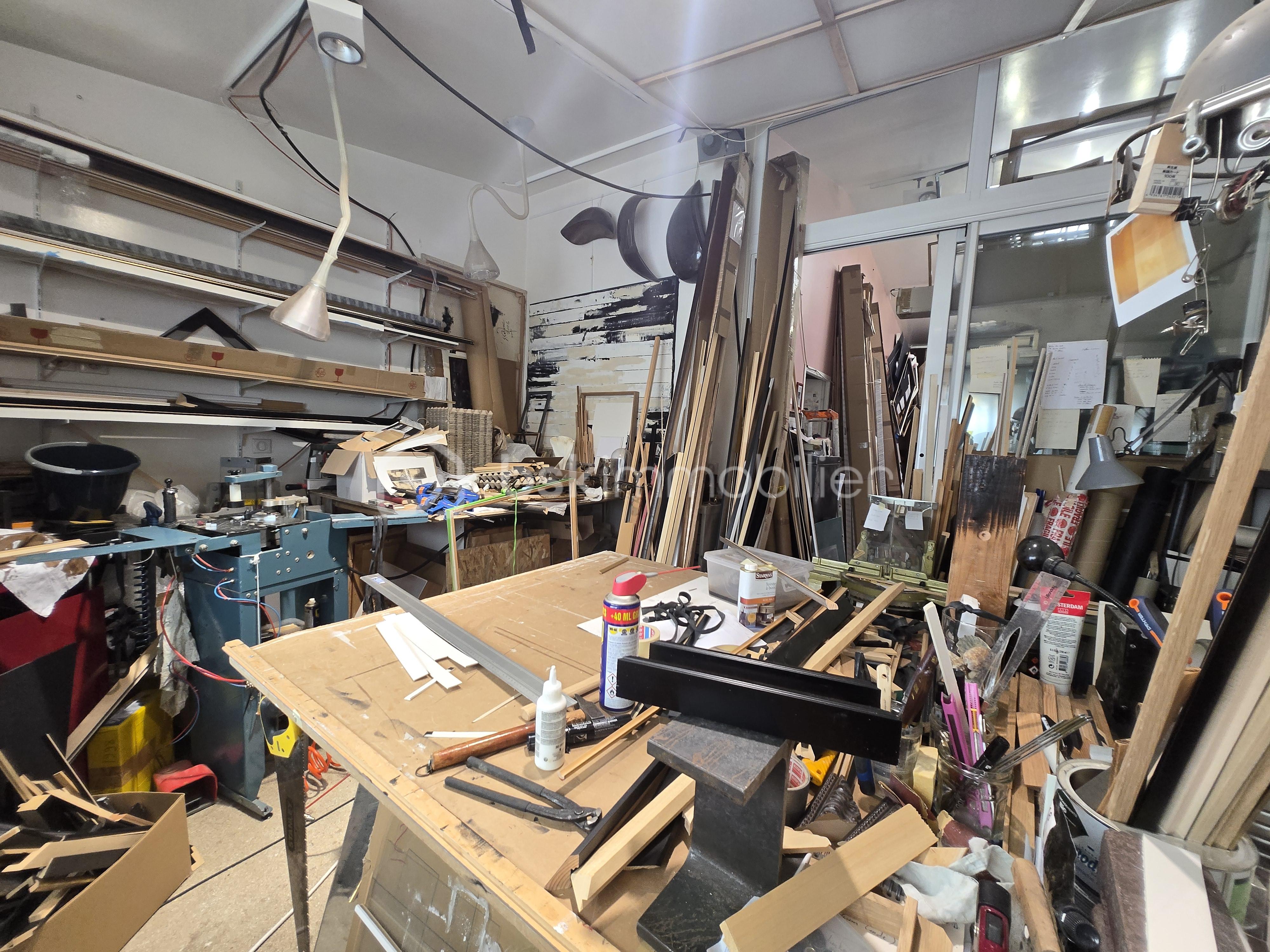 Boutique de 119,50 m² - 8 atelier.jpg
