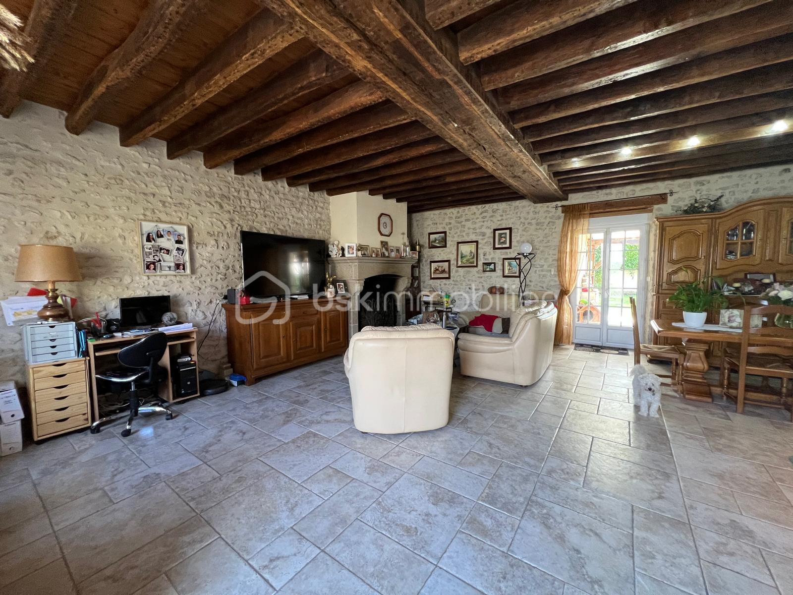 Maison de 176 m² - IMG-20250915-WA0082.jpg