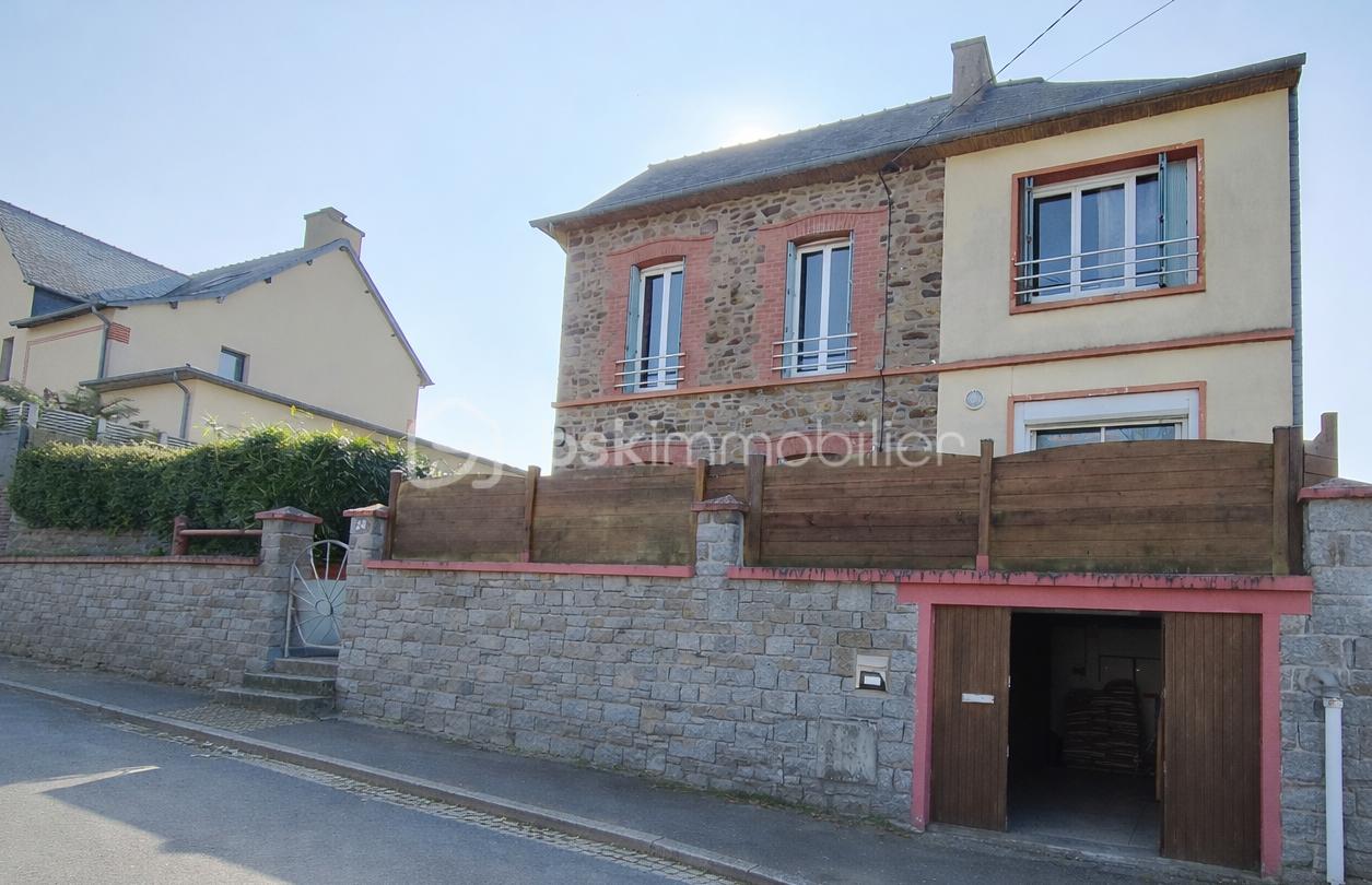 Maison en pierre et enduit cosy.png