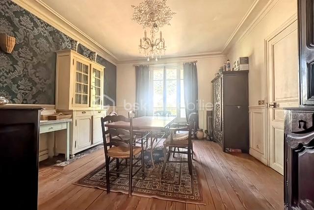 Maison de 130 m² - hoqi-7f5066540bfe487eab8f2b5ebbd4fb7c.JPG