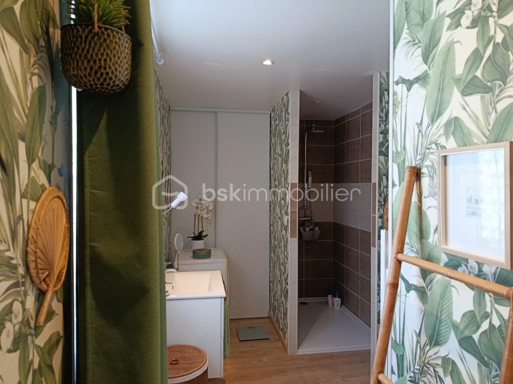 sdb dépendance.jpg2.jpg