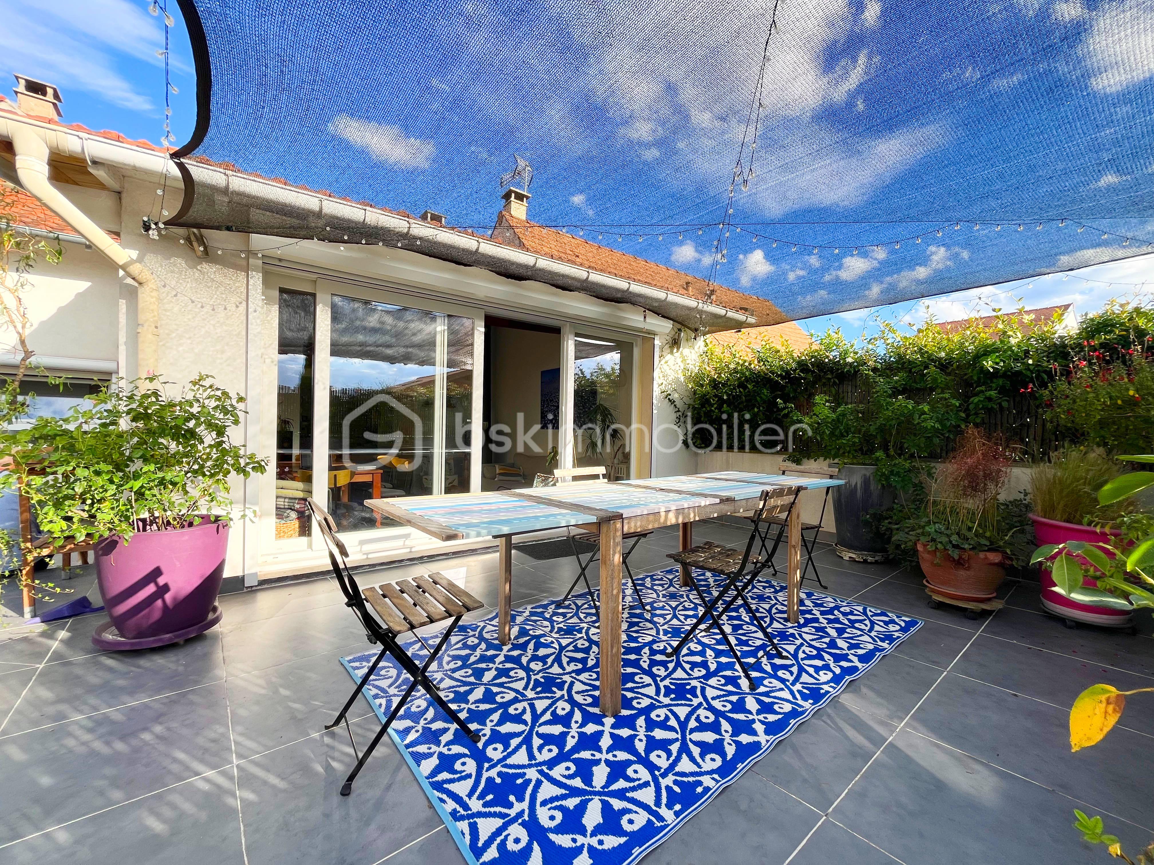 Maison de 210 m² - Terrasse.jpg