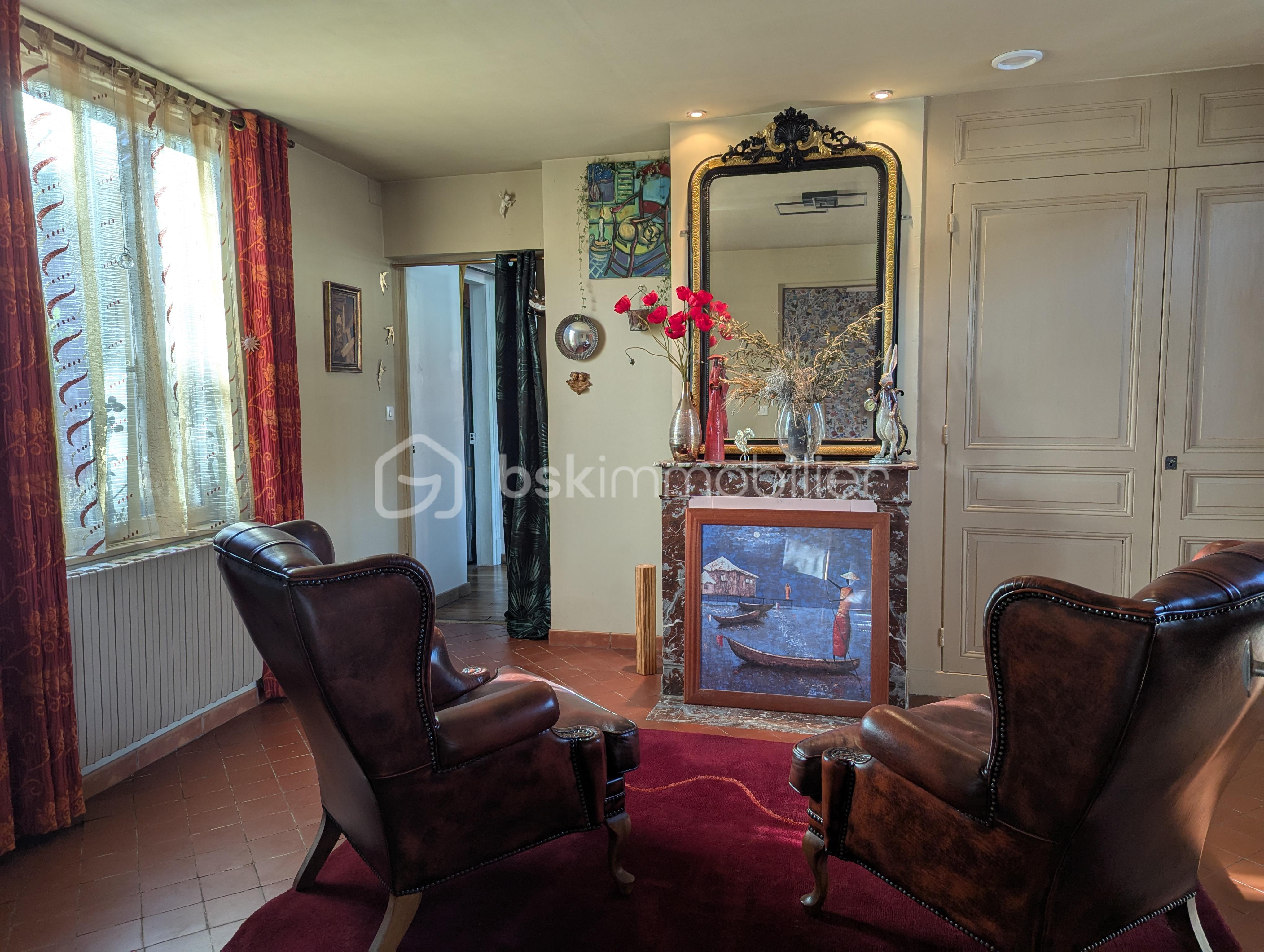 Maison de 110 m² - Piece rouge.jpg