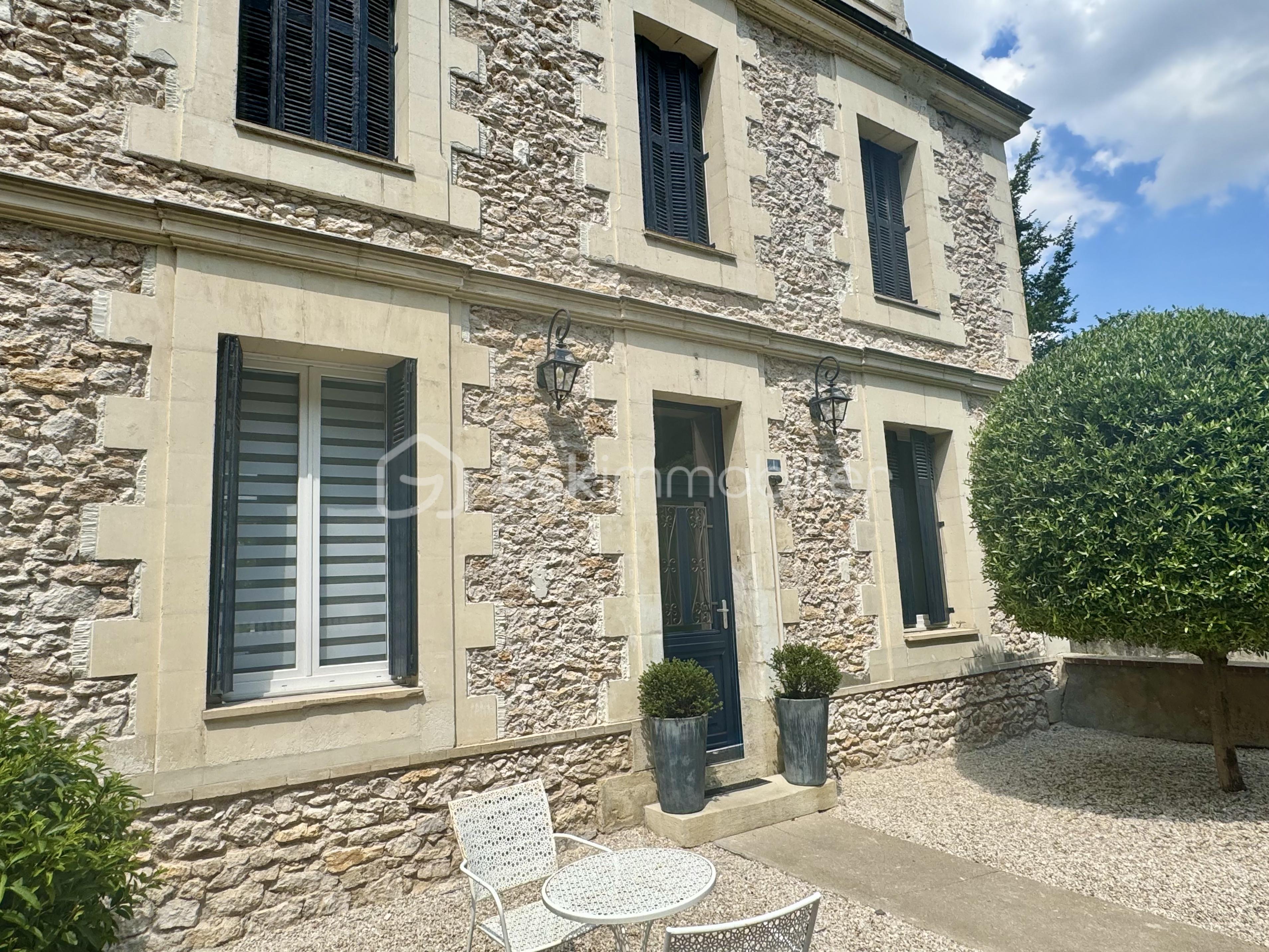 Maison ancienne de 78 m² - tempImagemVdBgd.png