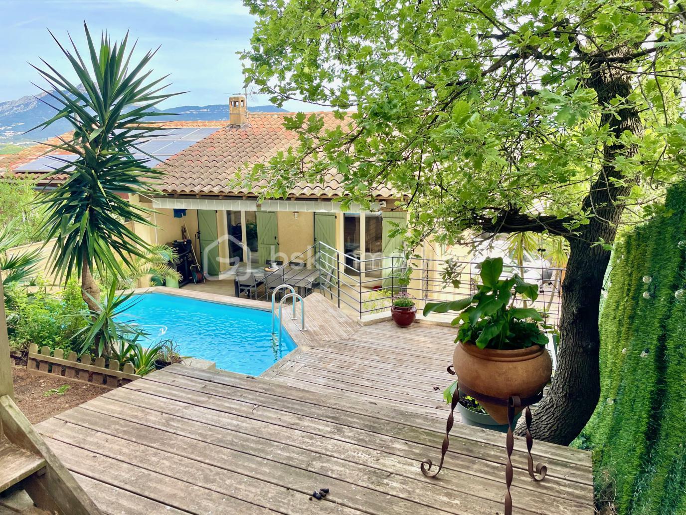 Maison de 94 m² - photo du 22 avril fleurie.jpg