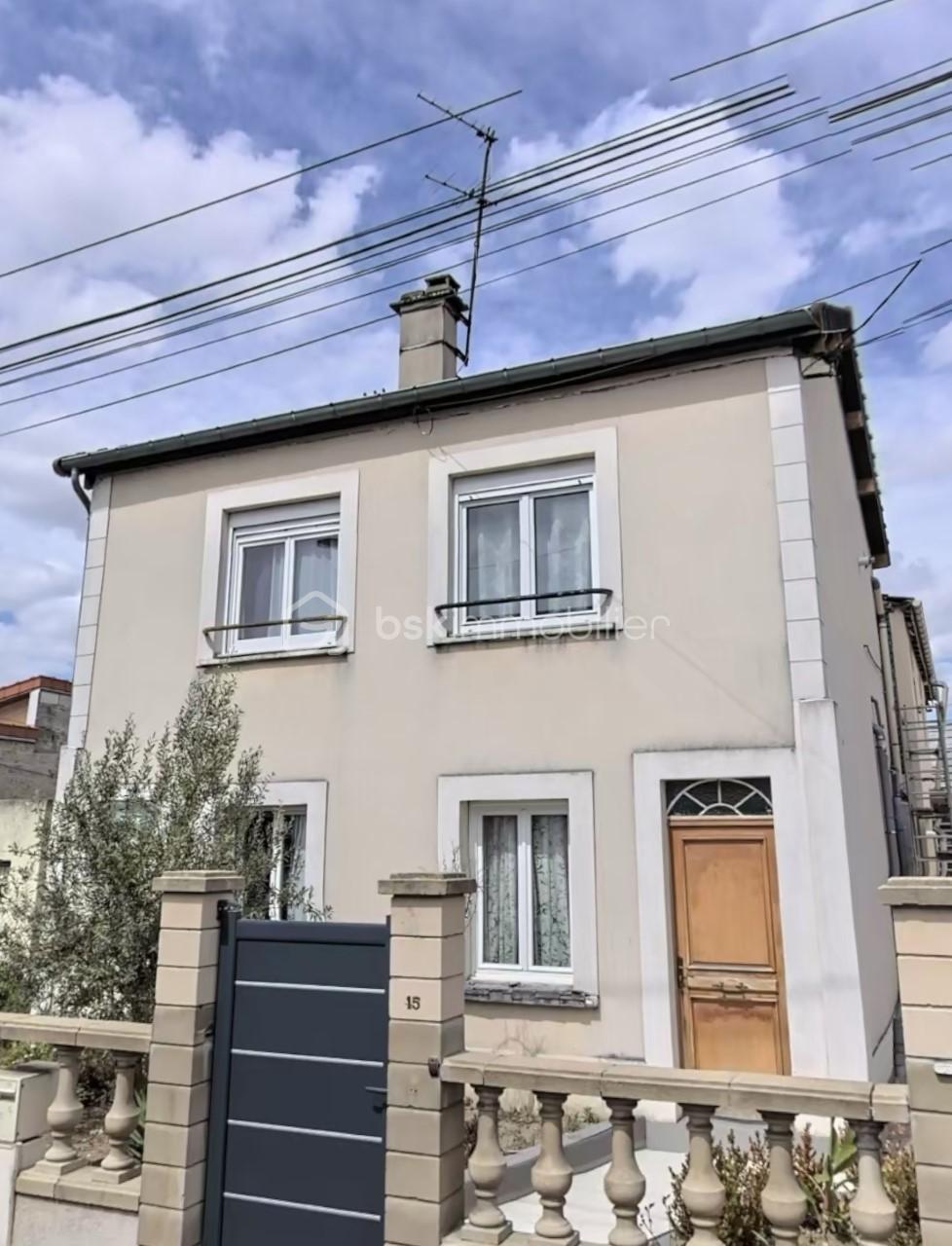 Maison 9 pièces 190 m² · à Le Blanc-Mesnil · 190 m² · 485 000 €