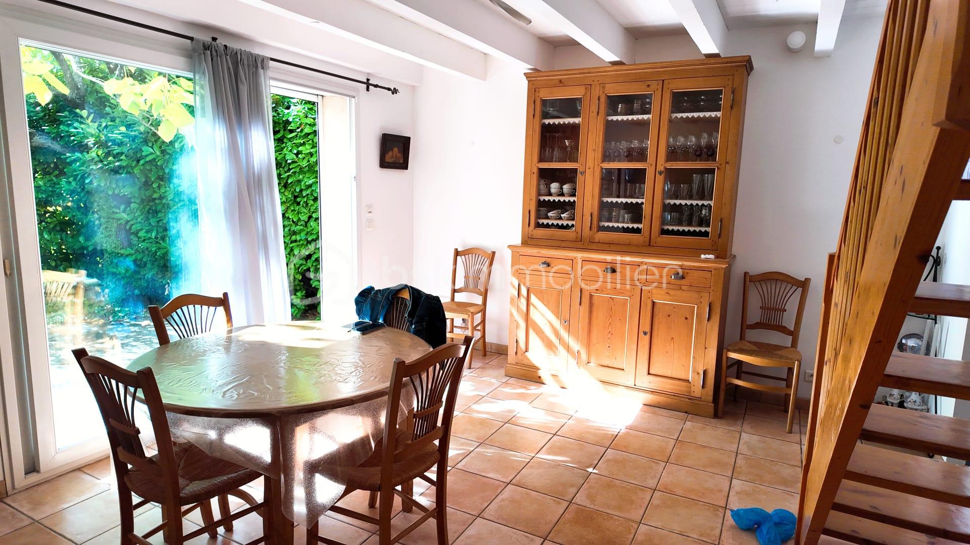 Maison traditionnelle de 99 m² - IMG-20250912-WA0001.jpg
