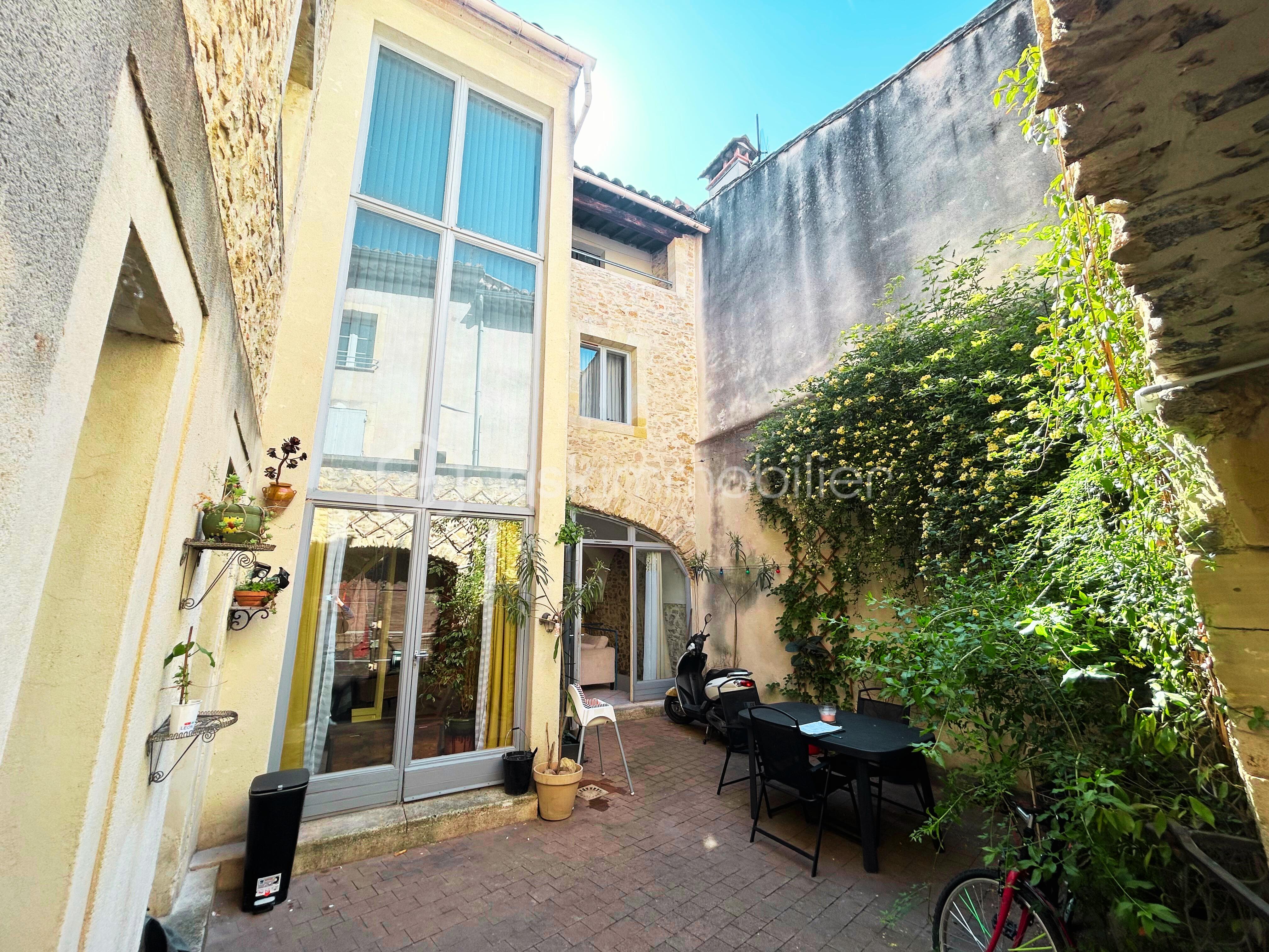 Maison de ville de 108 m² - 5ad6d22d-bdfa-4e8e-aeac-573ba39f9598.jpg