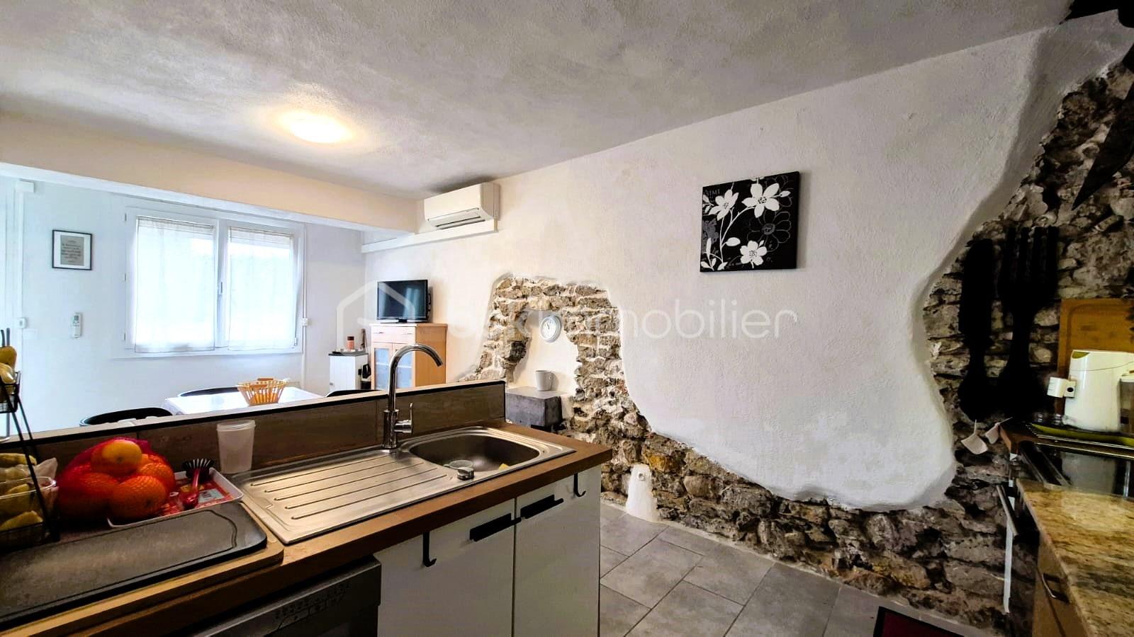 Maison de village de 70 m² - IMG-20250922-WA0004-min.jpg