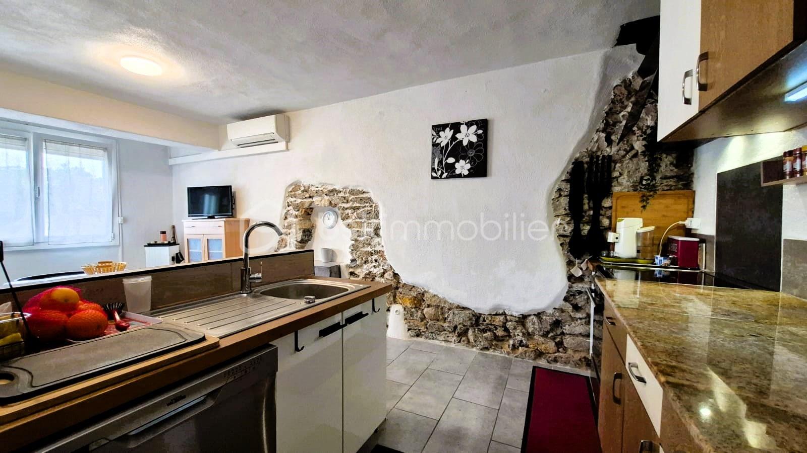 Maison de village de 70 m² - IMG-20250922-WA0002-min.jpg