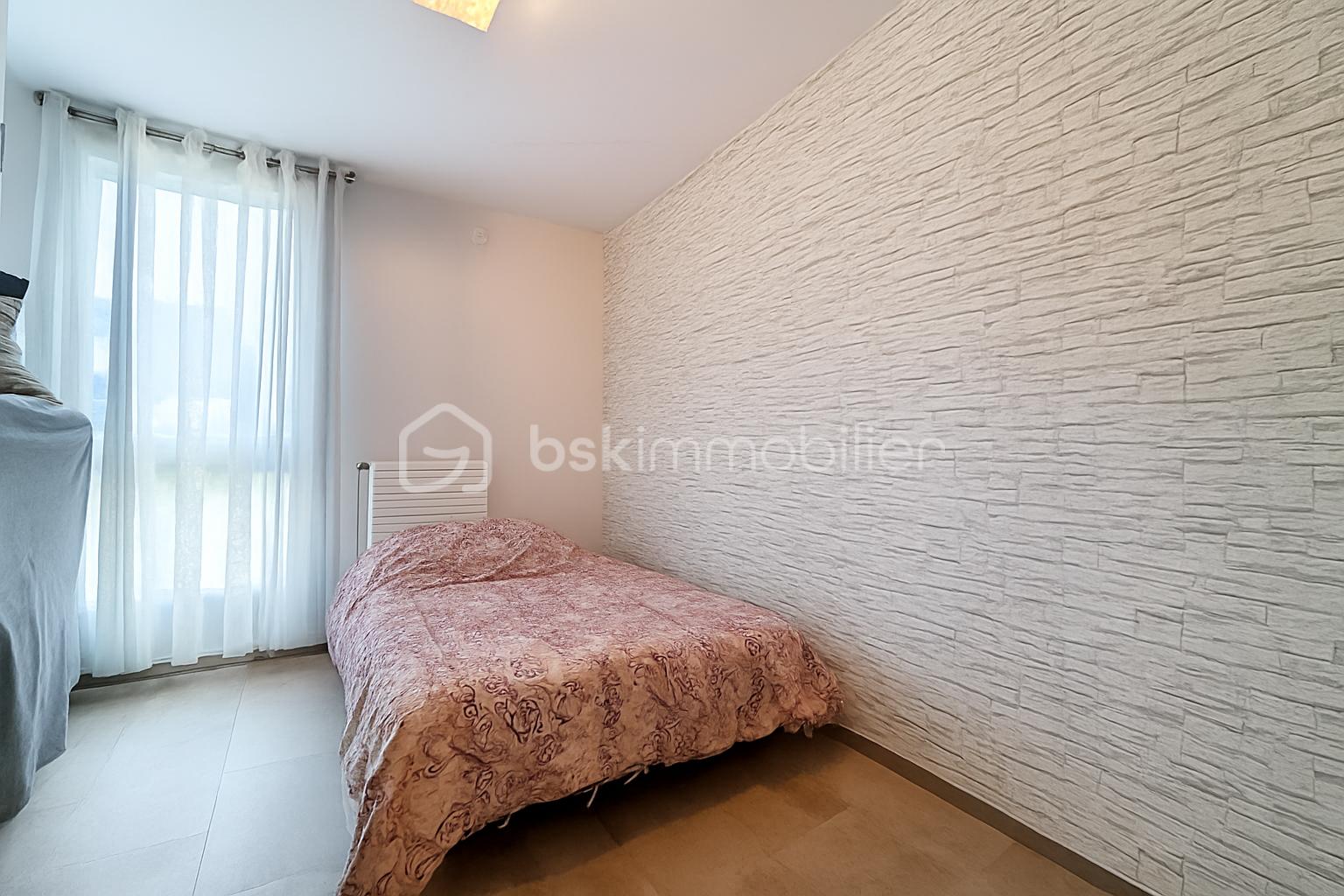 Appartement de 108 m² - c464402c856fadf72ca81feceb1d6ea1.png