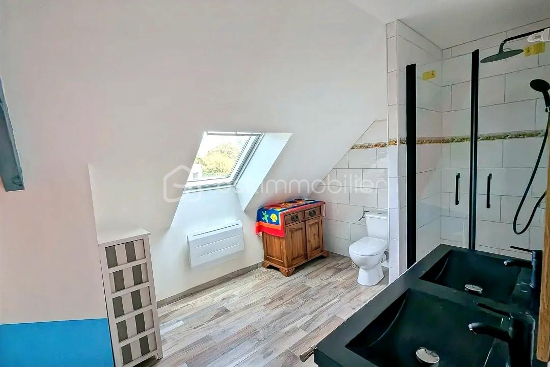 Maison de 111 m² - hoqi-77e4593de9134da1ab92c75ea7bec09b.jpg