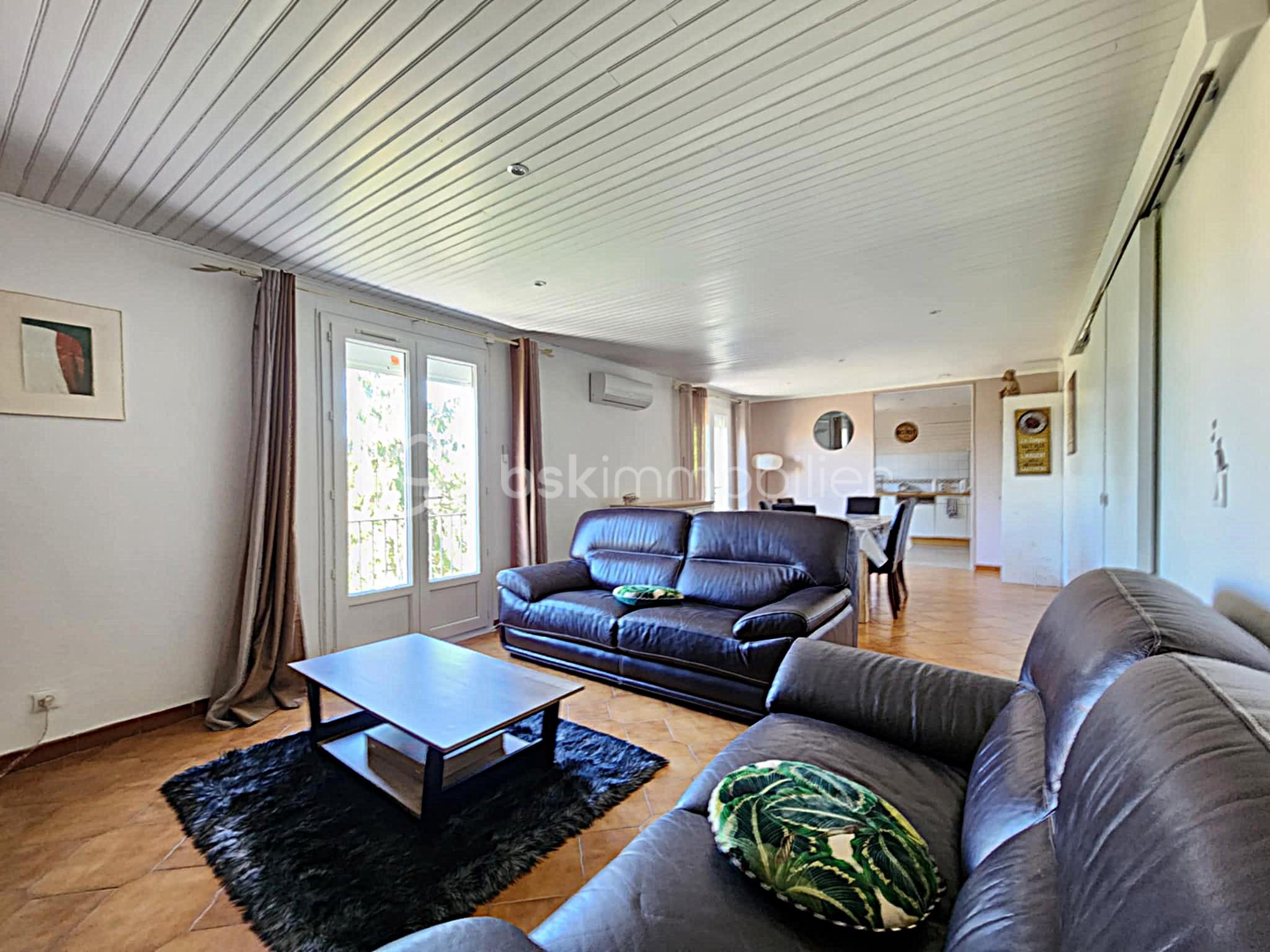Villa de 163 m² - 9068b071-dc0c-4479-90cf-ae7605451da9.jpg