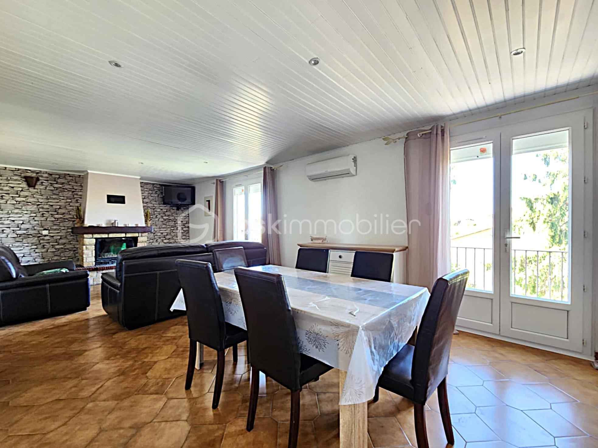 Villa de 163 m² - f4b53af9-71a4-496f-8ca9-8c41054b0742.jpg