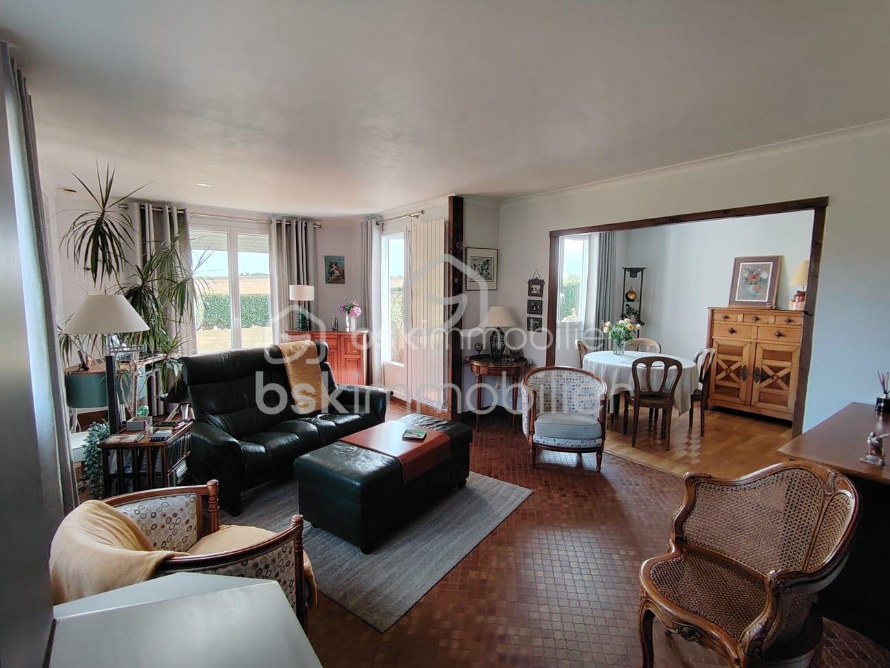 Maison de 148 m² - WhatsApp Image 2025-08-20 à 19.00.37_866bbcab.jpg