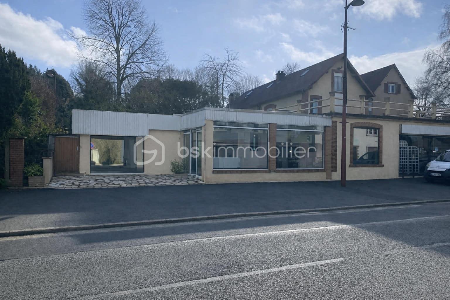 Local d'activités de 90 m²