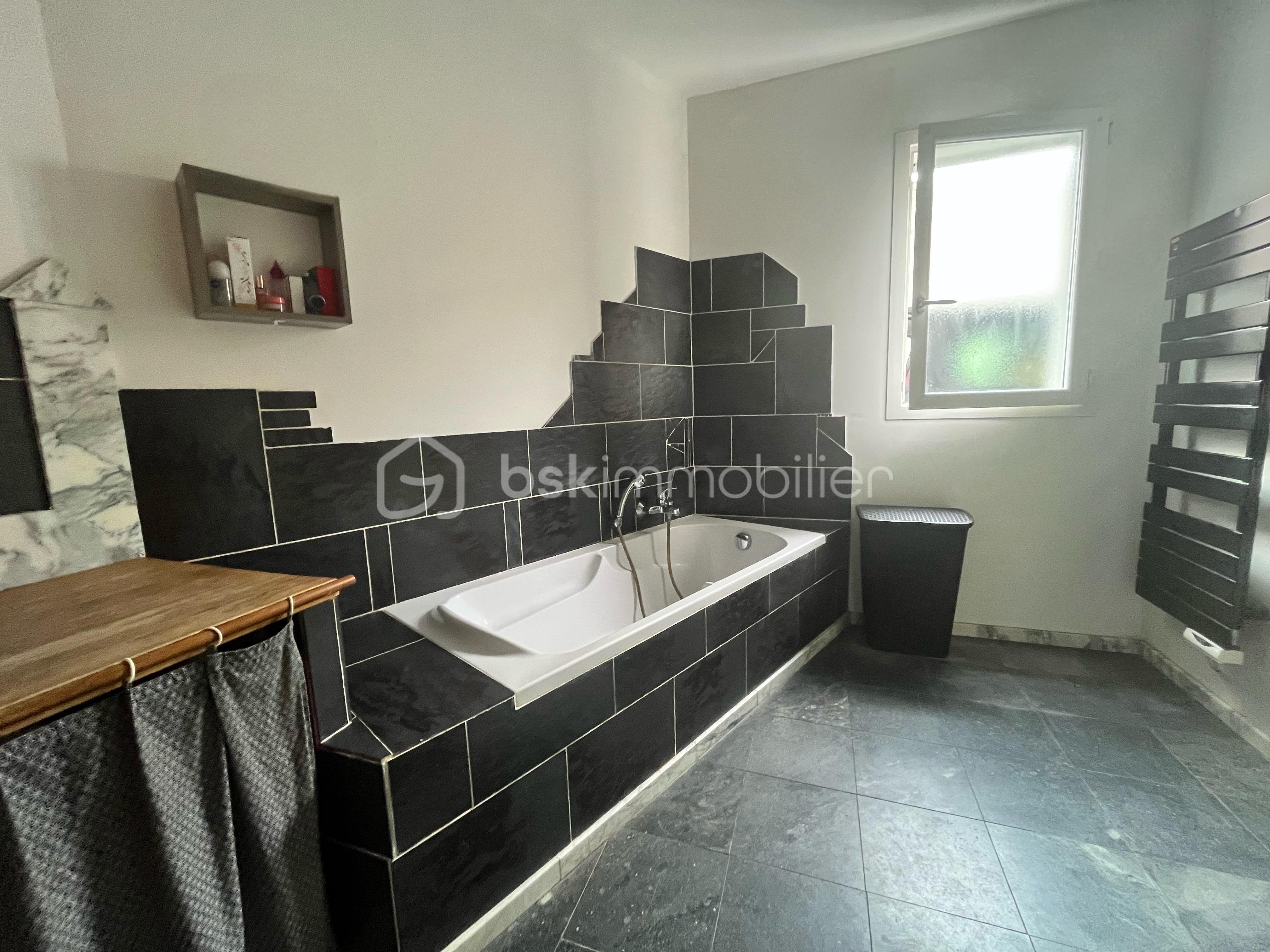 Maison d architecte de 135 m² - snapedit_1756204303907.jpg