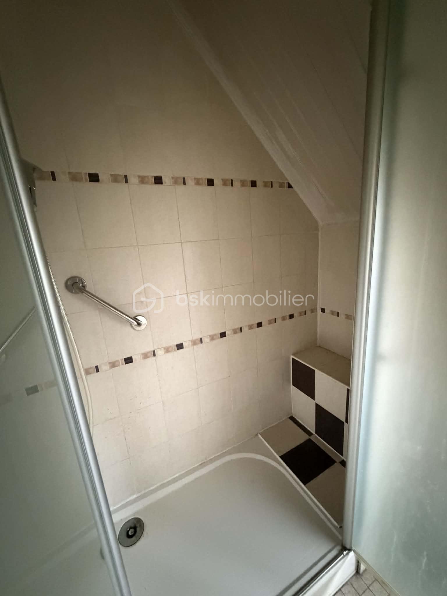 Maison de 92 m² - 02fca93c-096d-4e7f-aa25-2e07cf6ca757 (1).jpg