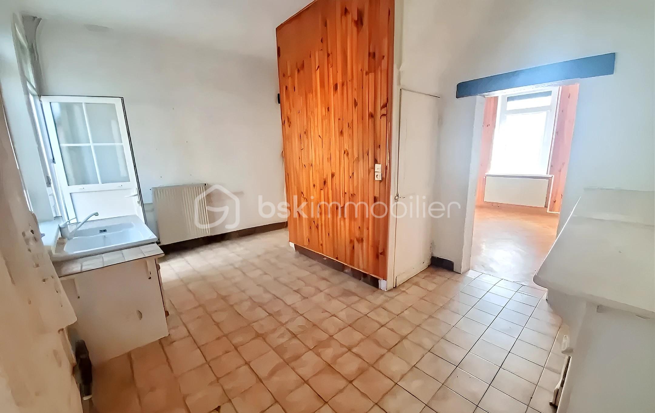 Maison de ville de 70,20 m² - HB SEV OKOK CUIS EN L'ETAT v salon (2).jpg