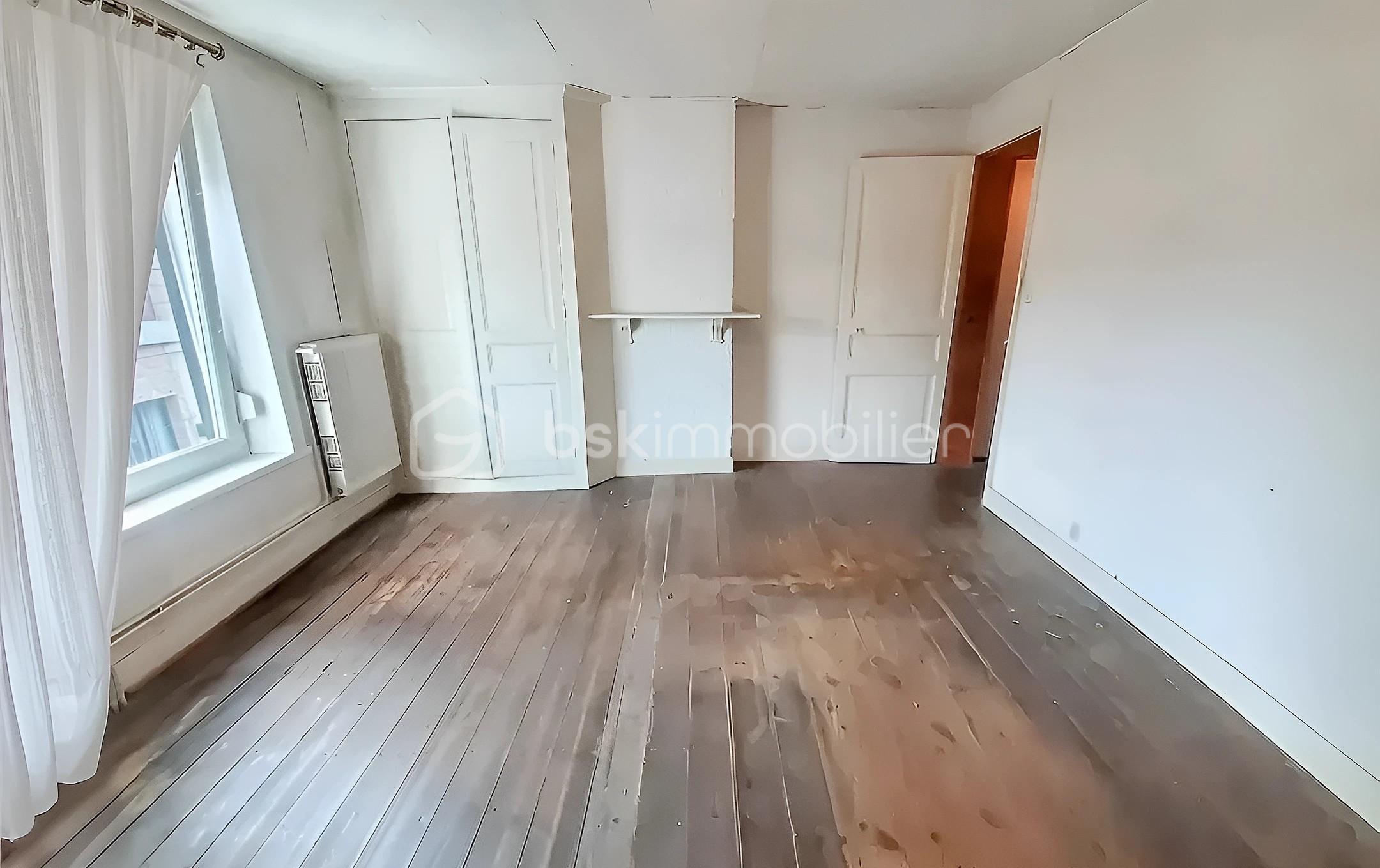 Maison de ville de 70,20 m² - HB SEV OK CH 1 en l'etat + RIDEAUX.jpg