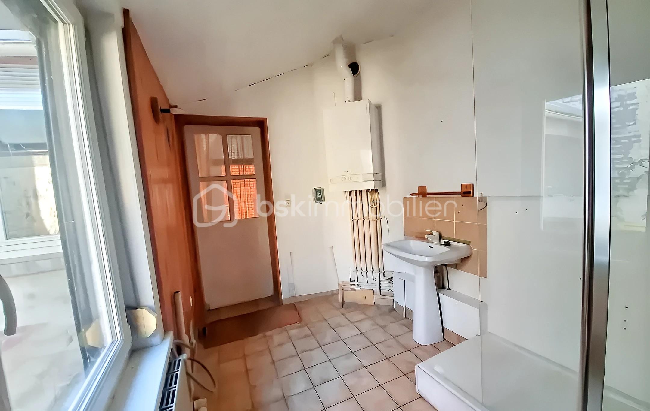 Maison de ville de 70,20 m² - HB SEV SDE vue porte OK.jpg