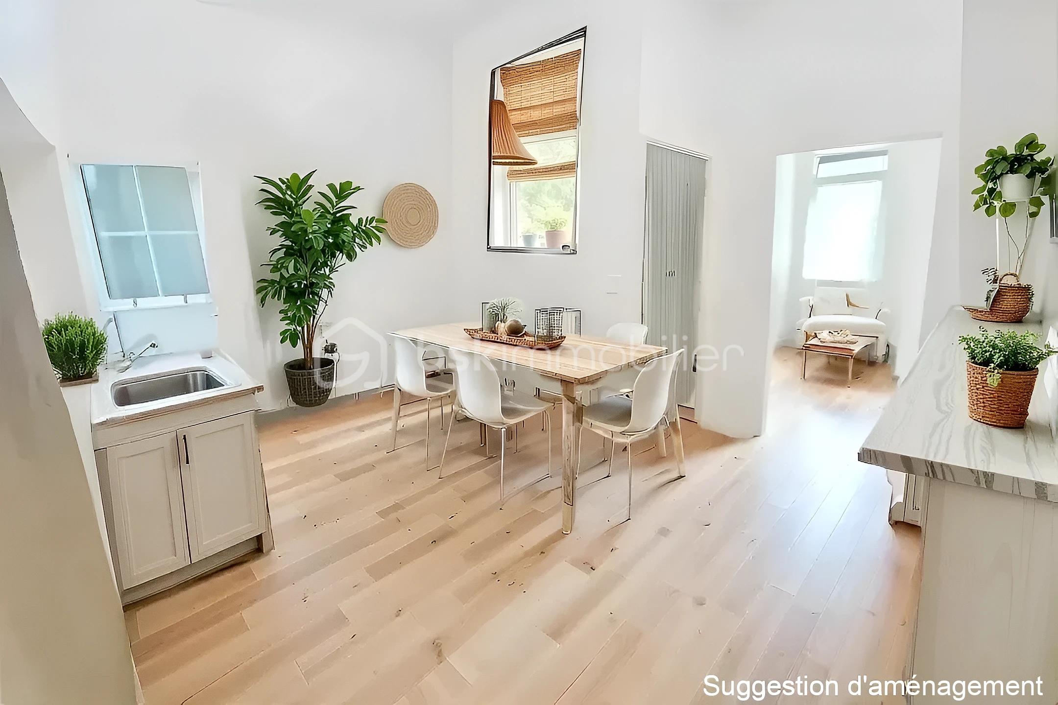 Maison de ville de 70,20 m² - HB SEV OK OK CUISINE porte cour ouverte V salon (2).jpg