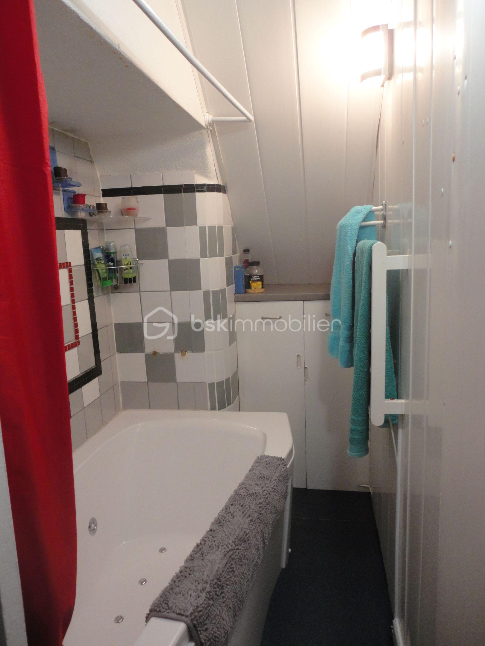 Maison ancienne de 44,40 m² - Bathroom2.JPG