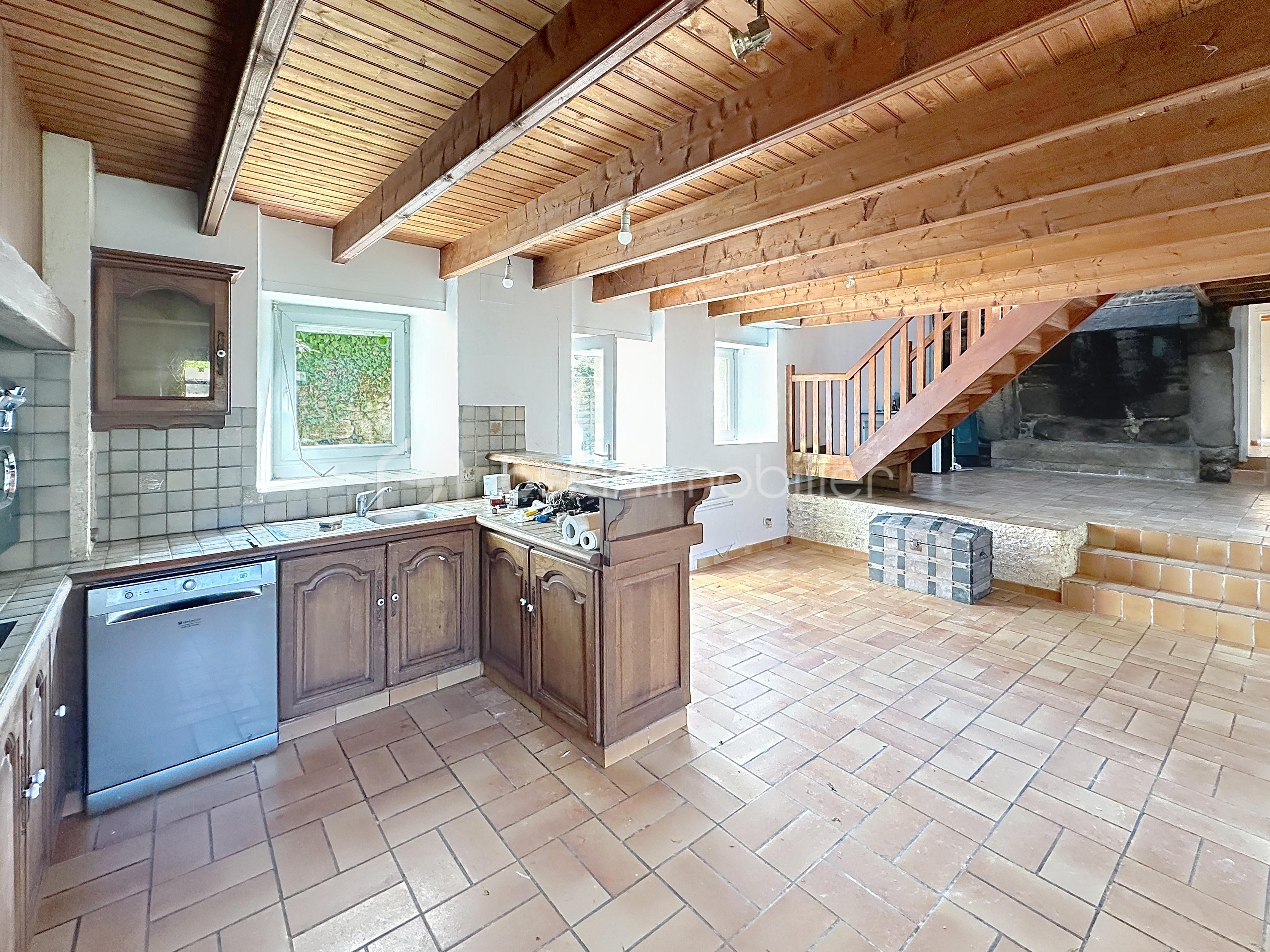 Maison de 101 m² - berrien_00011.jpg