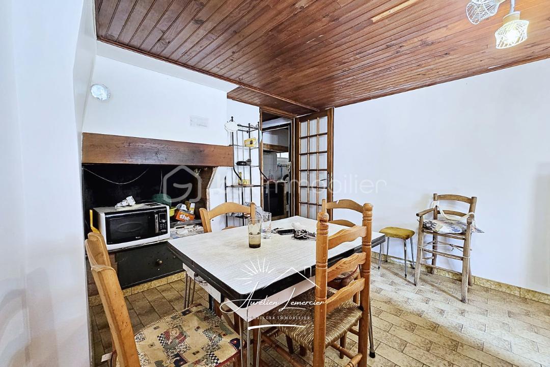 Maison en pierre de 80 m² - 4.png