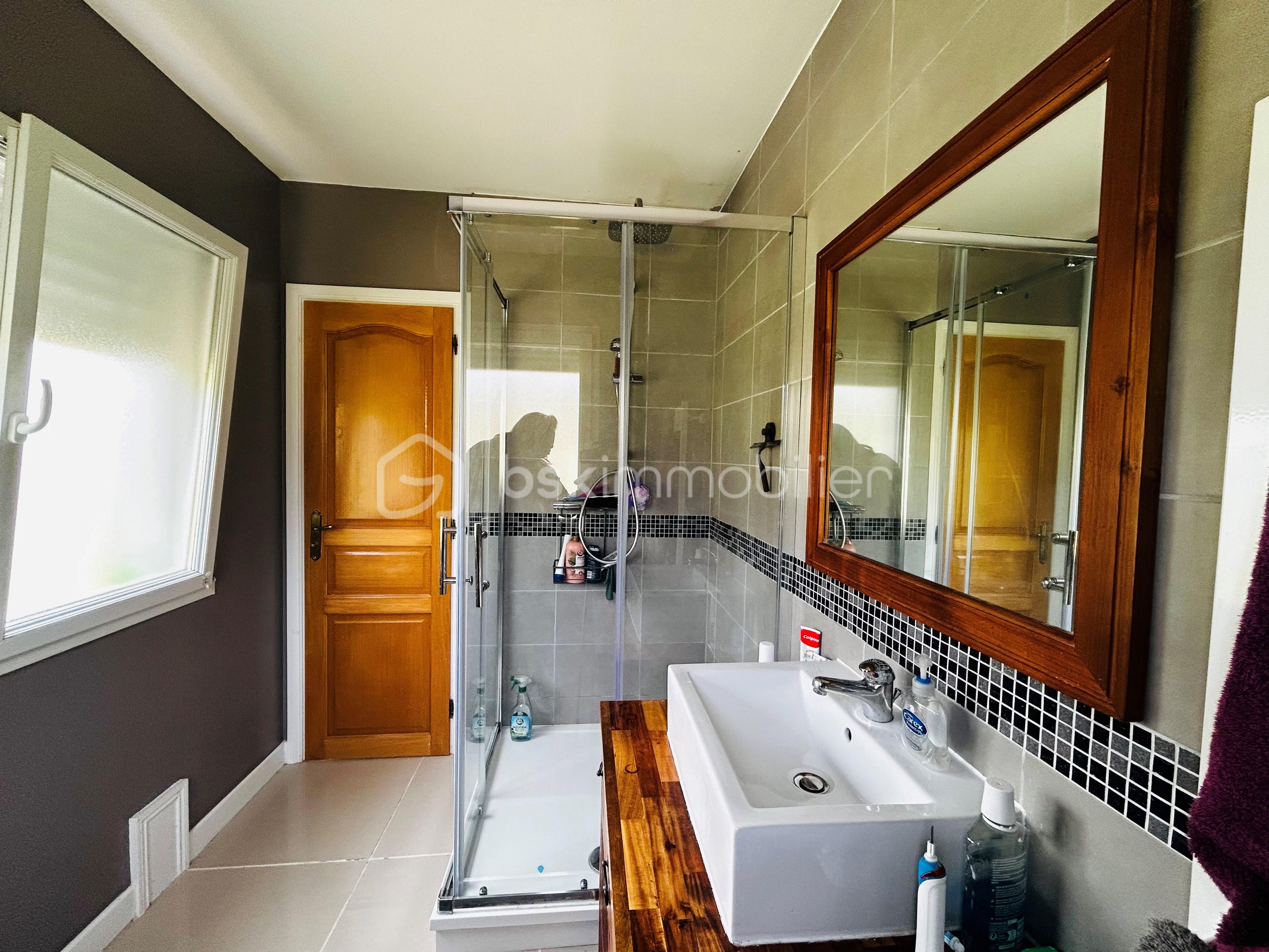 SALLE  DE DOUCHE SUITE PARENTALE.jpg