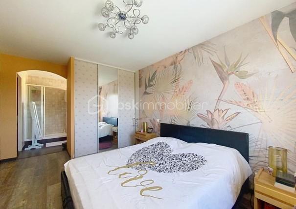 Villa de 119 m² - chambre 2 sorgues.jpg