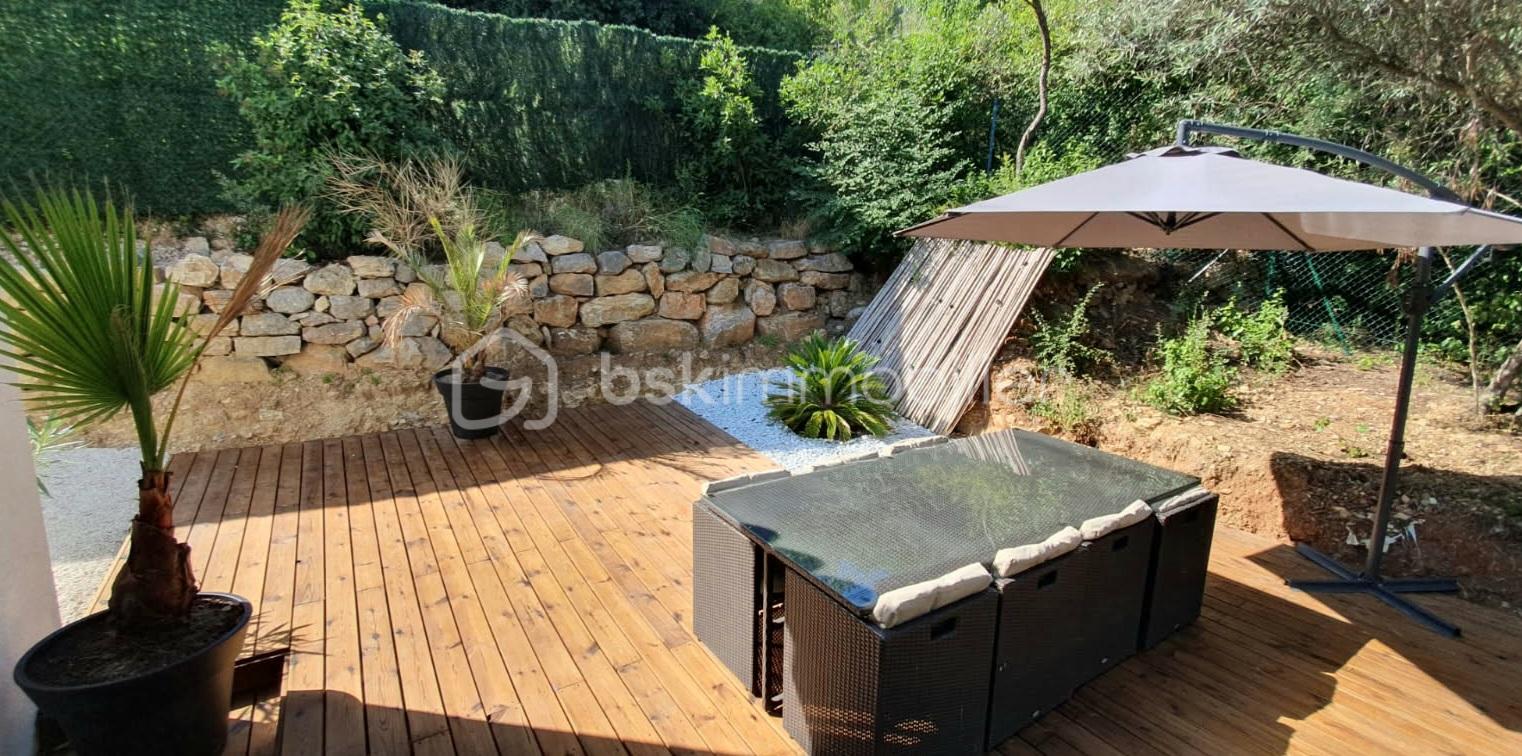 Maison contemporaine de 150 m² - 52316.jpg