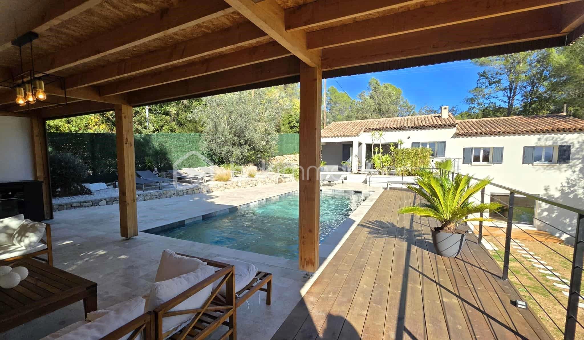 Maison contemporaine de 150 m² - 0b67646a-d7ff-49a1-80dc-a2c040f9e95f.jpg