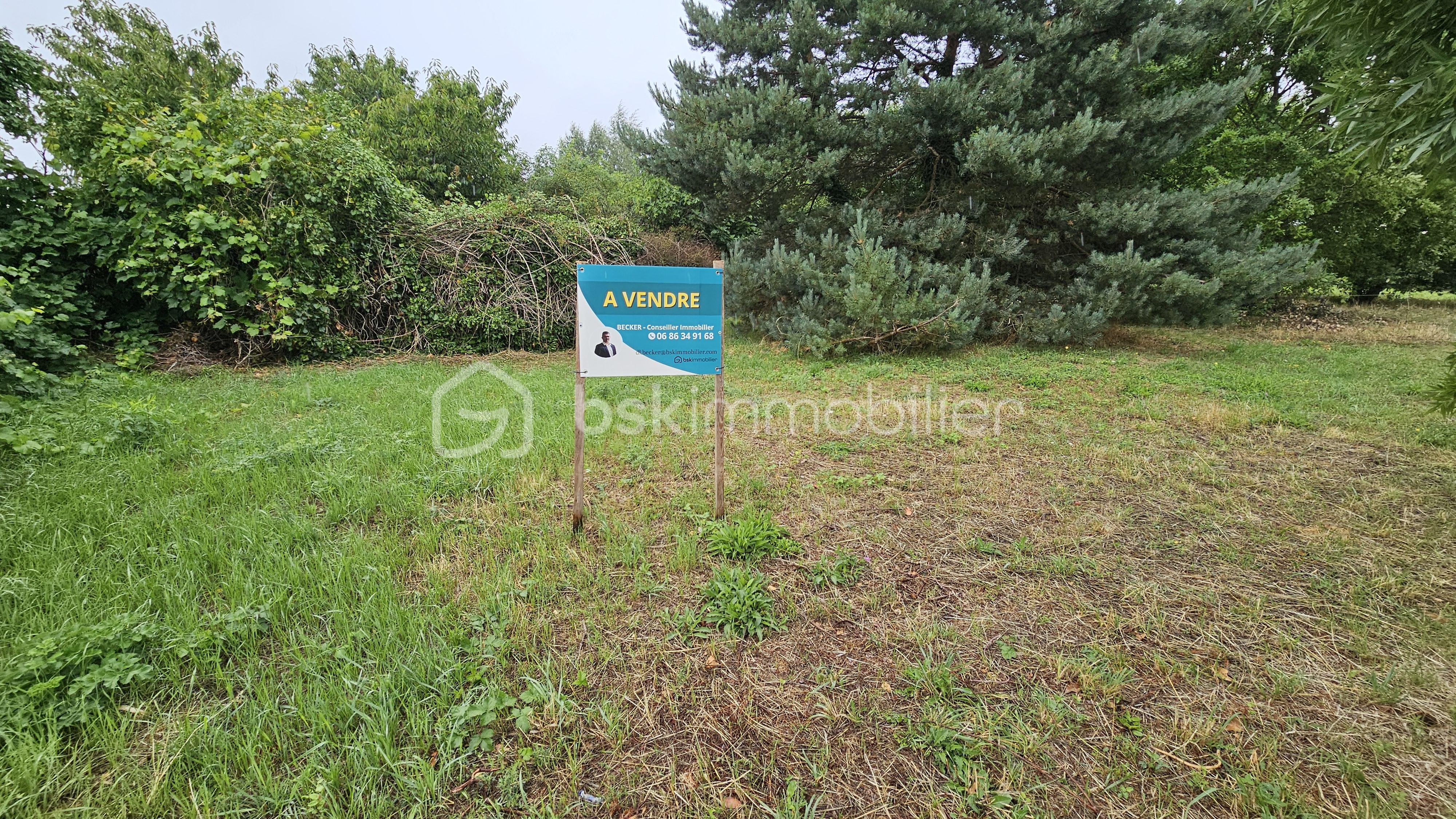 Terrain de 304 m² - 1.jpg
