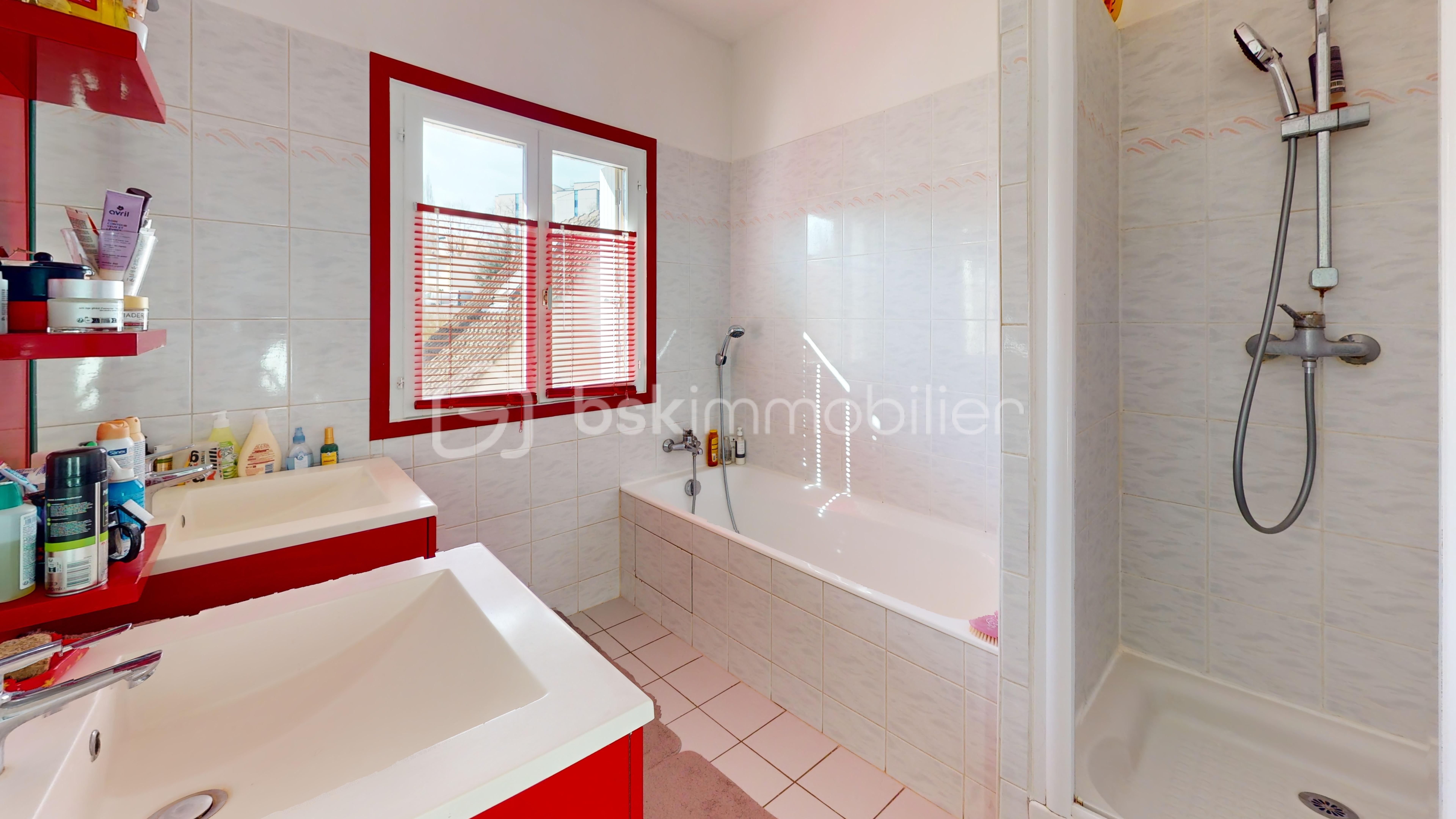 63-Rue-des-Terres-Douces-Bathroom.jpg